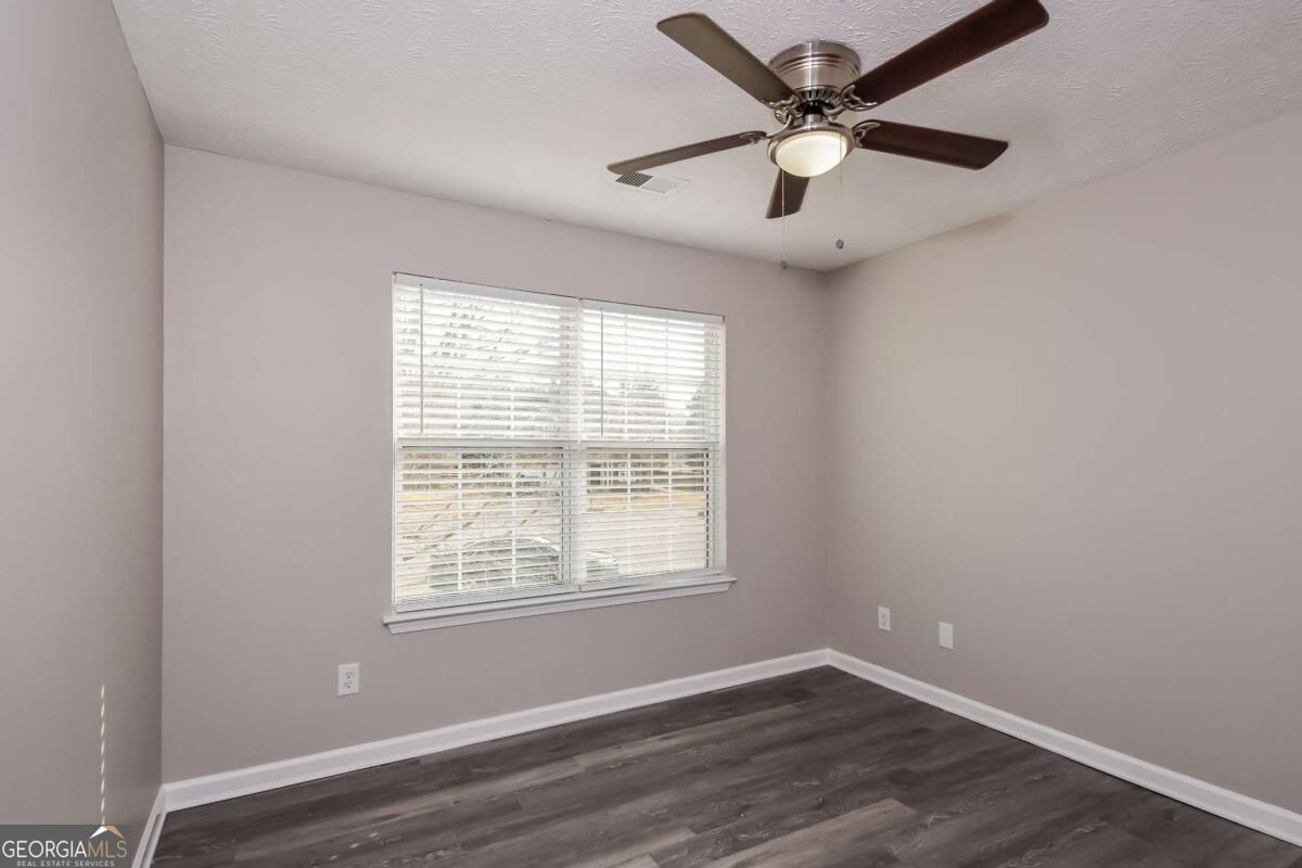 12 Hitchcock Station Ne Property Photo 10