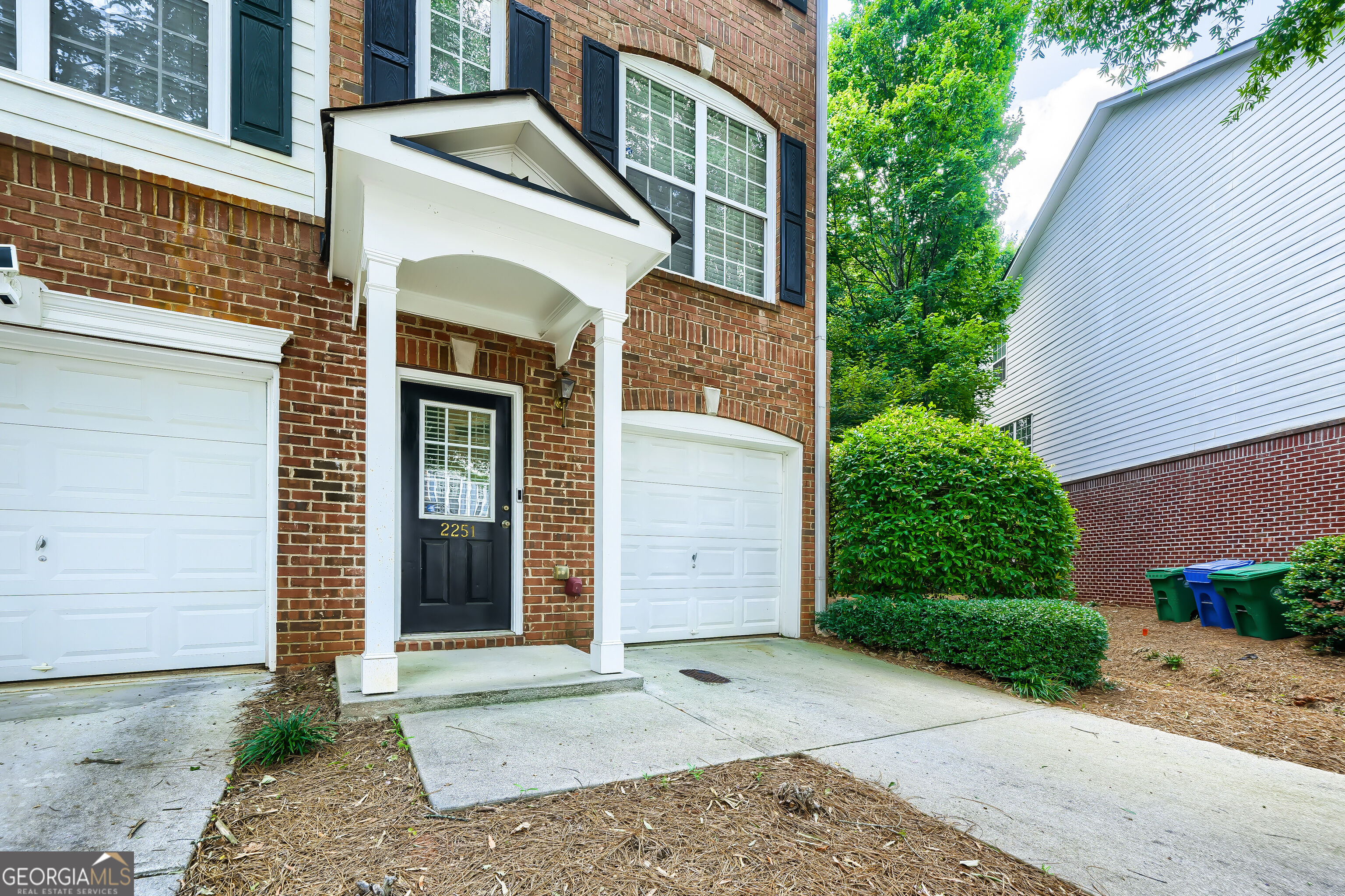 2251 Dillard Crossing Property Photo 1