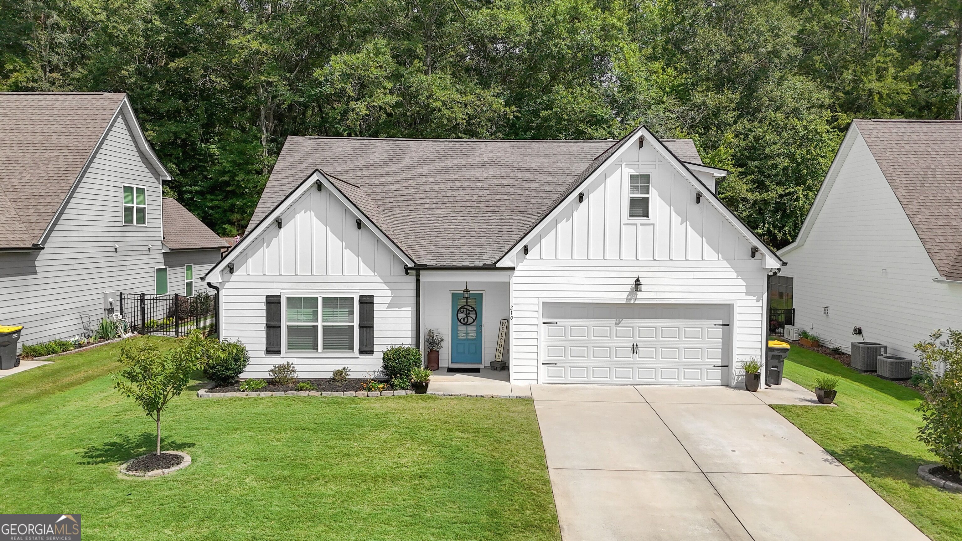 210 Southridge Property Photo 1