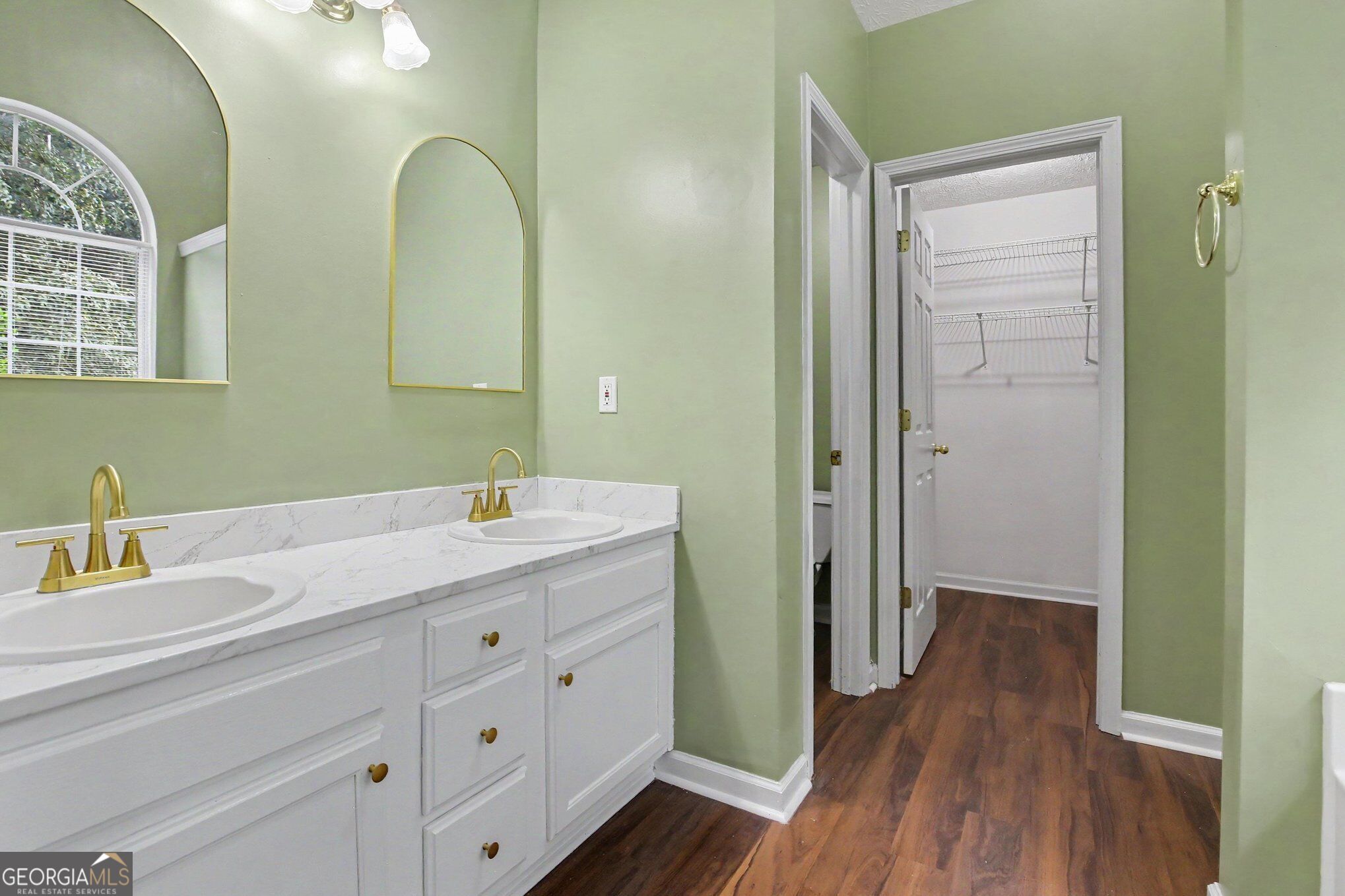 250 Dillion Drive Property Photo 22