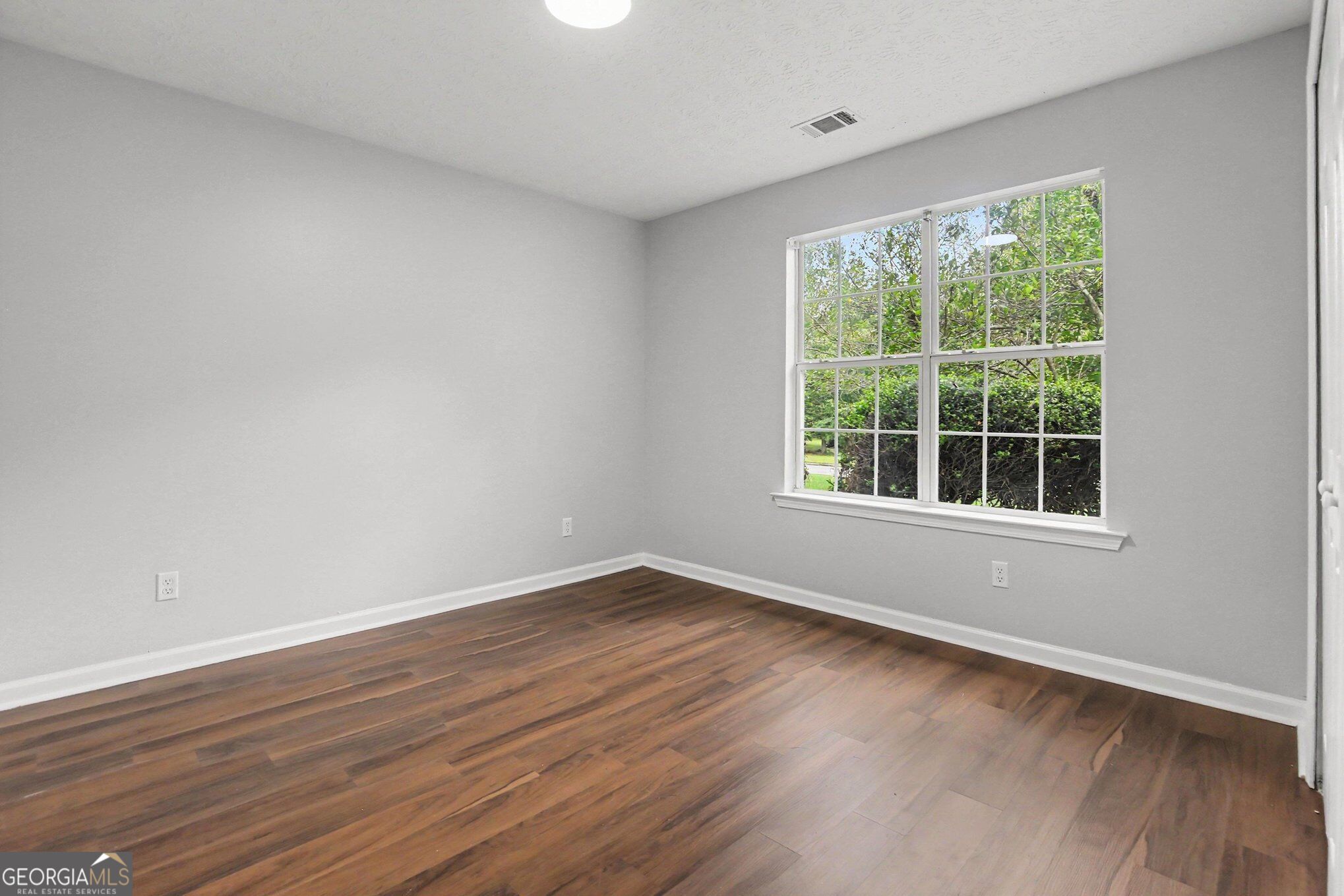 250 Dillion Drive Property Photo 24