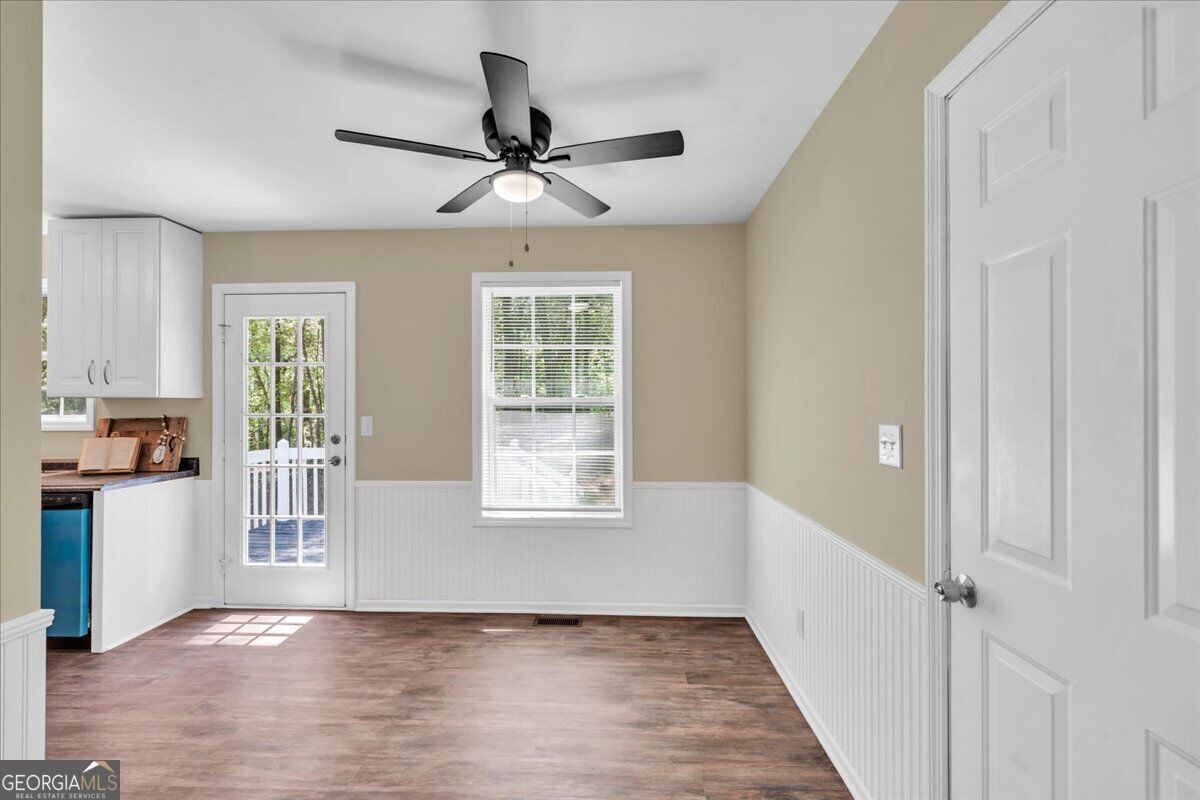 531 Starling Drive Property Photo 14