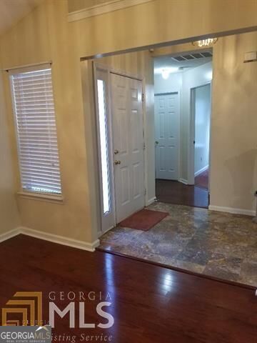 6671 Chesepeake Trail Property Photo 5