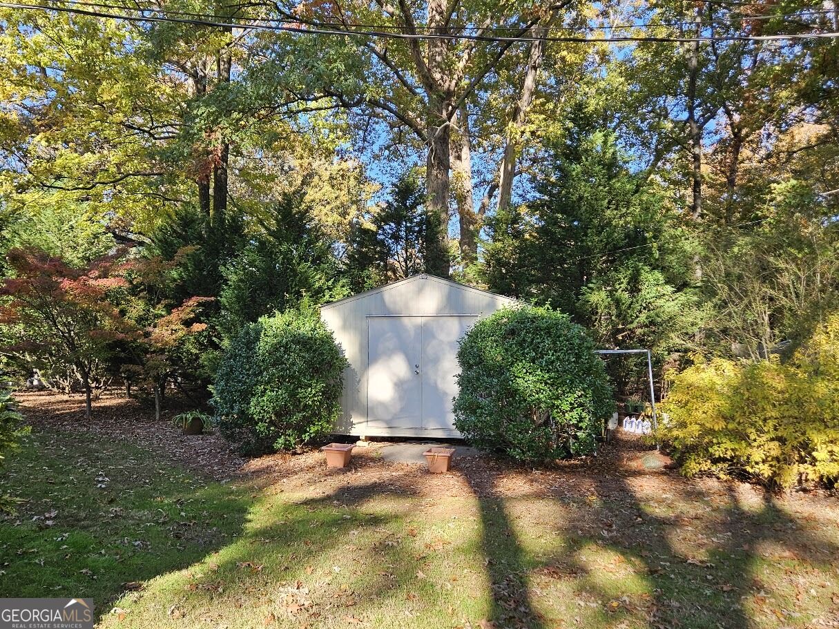 1234 Sunset Drive Se Property Photo 3