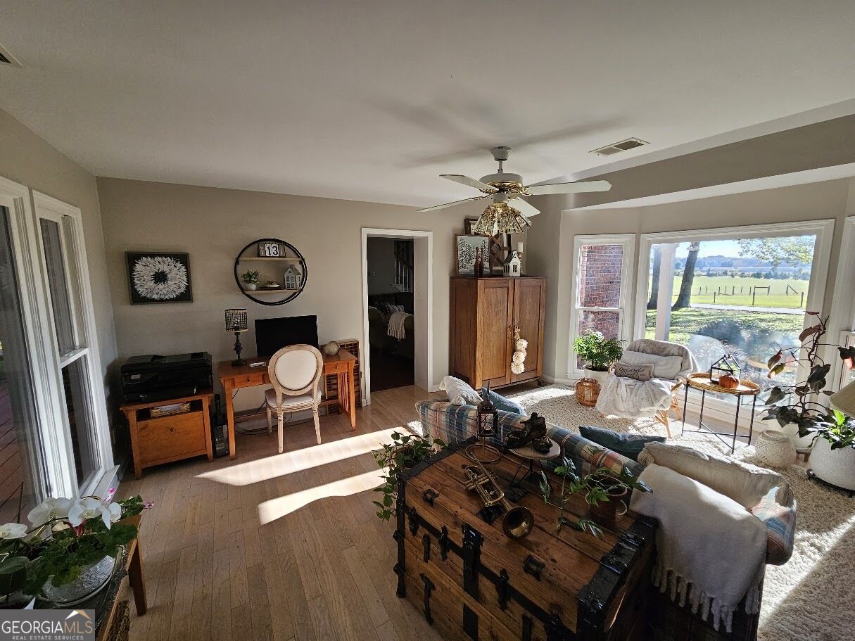 1234 Sunset Drive Se Property Photo 11