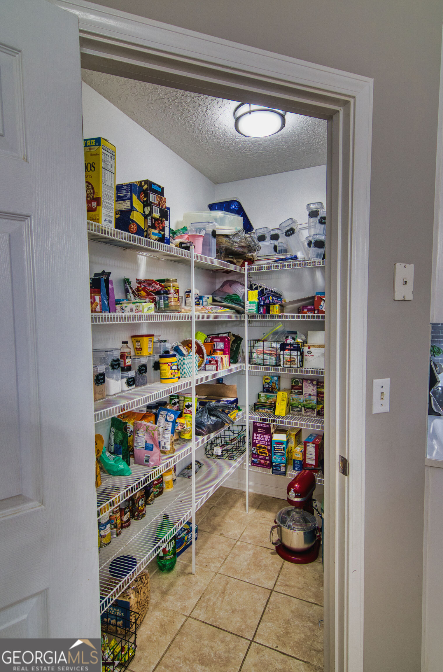 202 Windemere Drive Property Photo 16