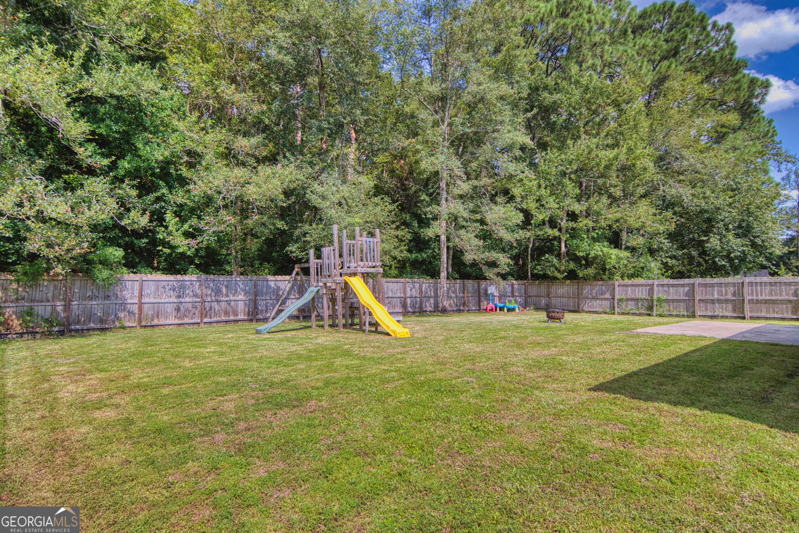 202 Windemere Drive Property Photo 37