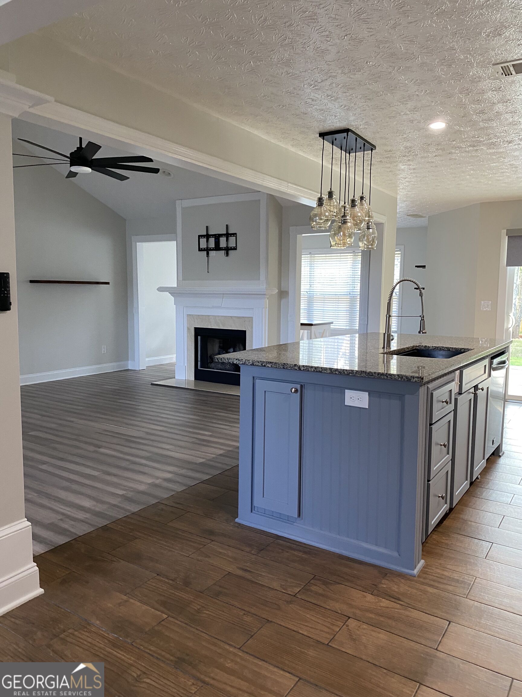 900 Harbins View Drive Property Photo 17