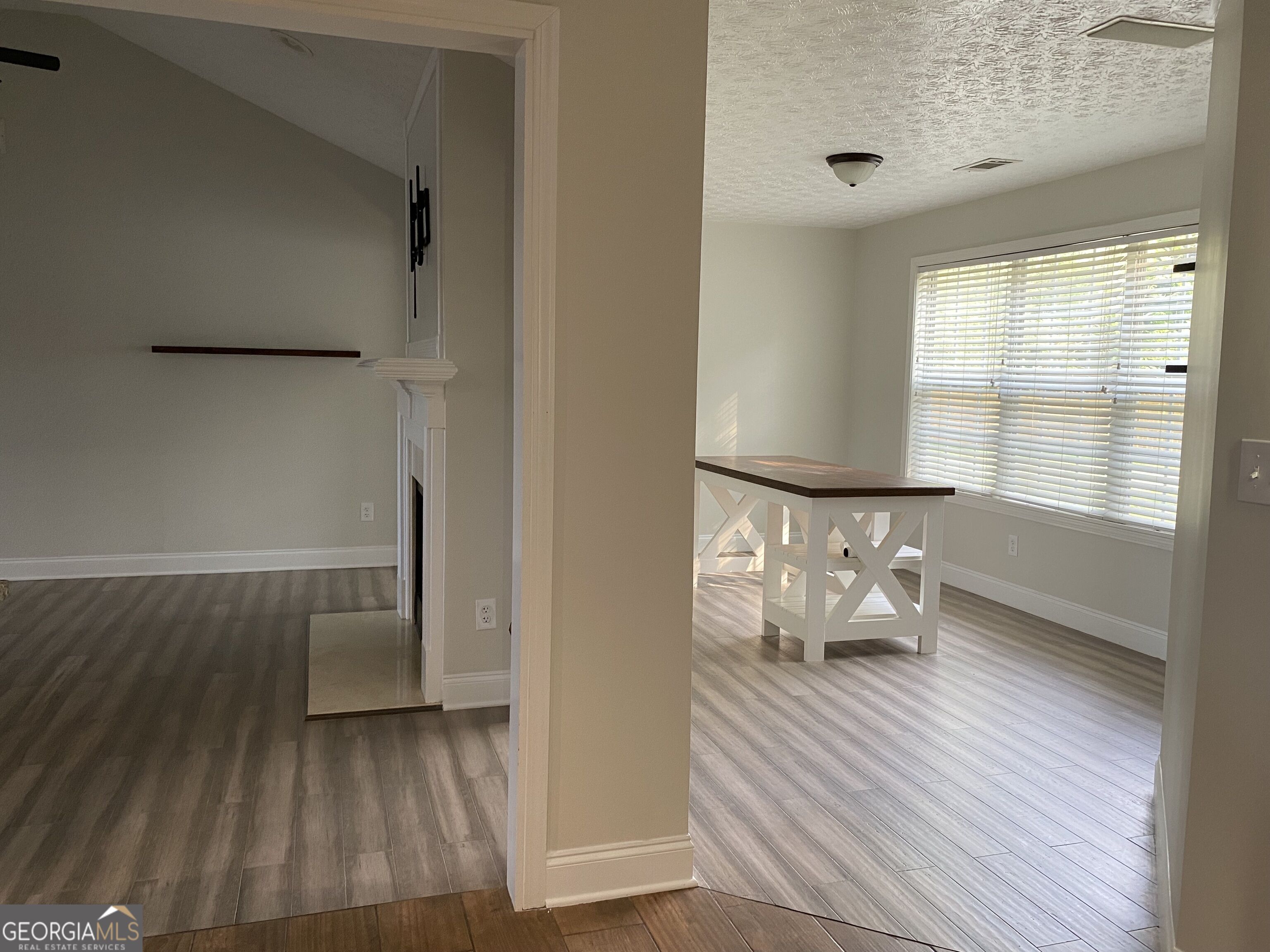 900 Harbins View Drive Property Photo 18