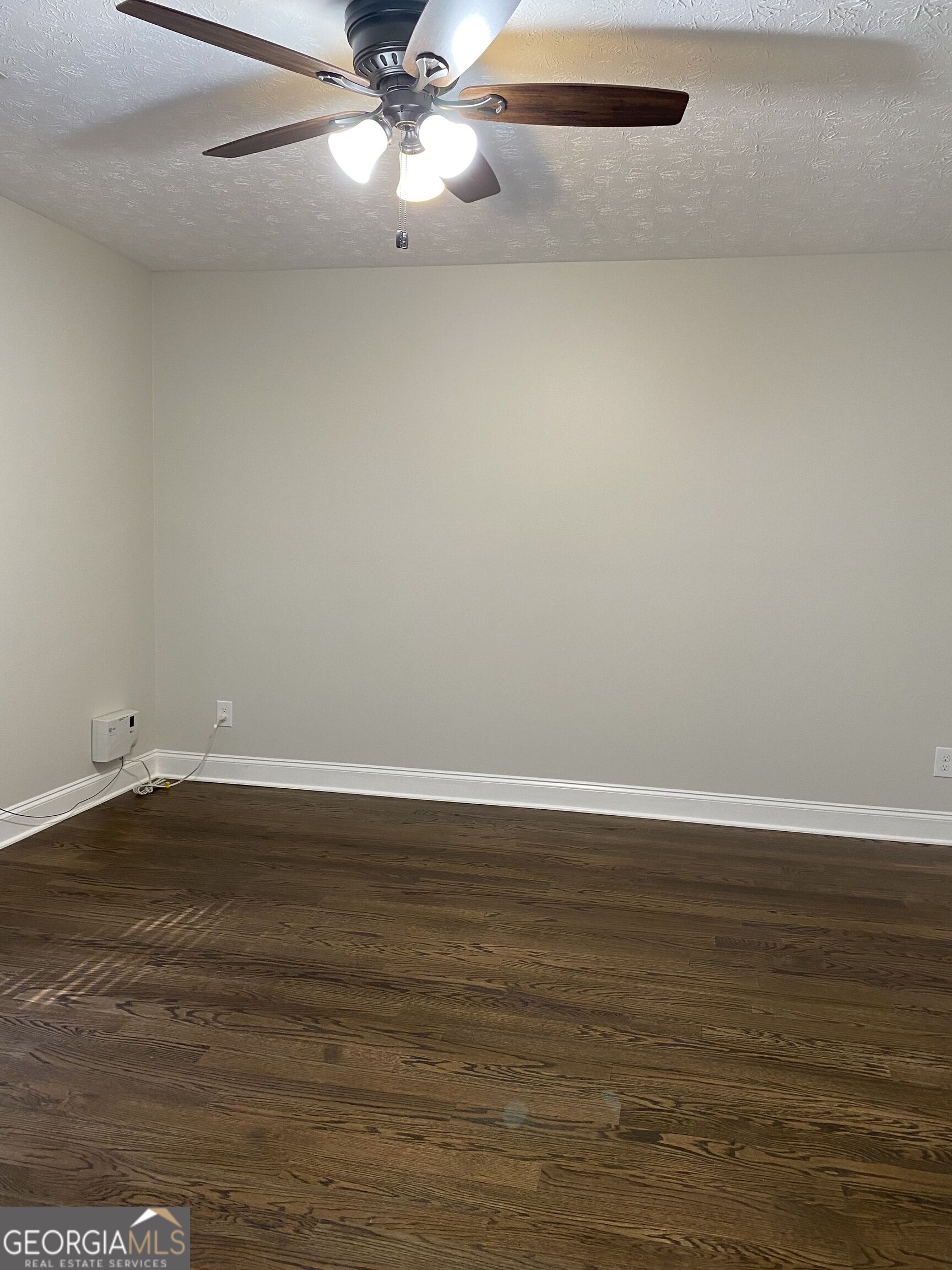 900 Harbins View Drive Property Photo 28