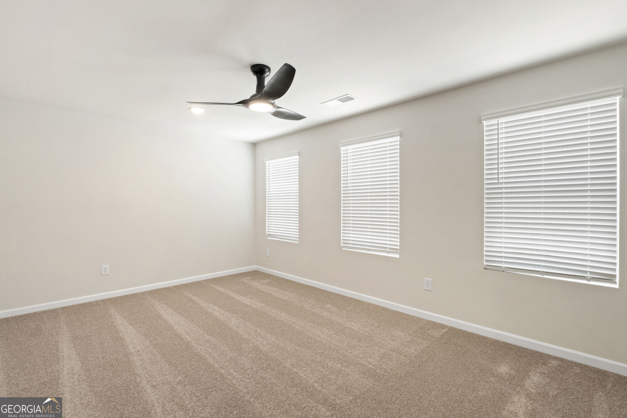 11538 Kimberly Way Property Photo 3