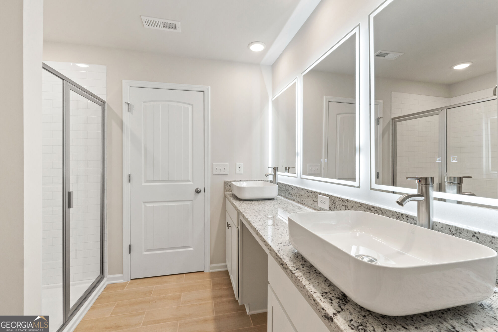 11538 Kimberly Way Property Photo 7