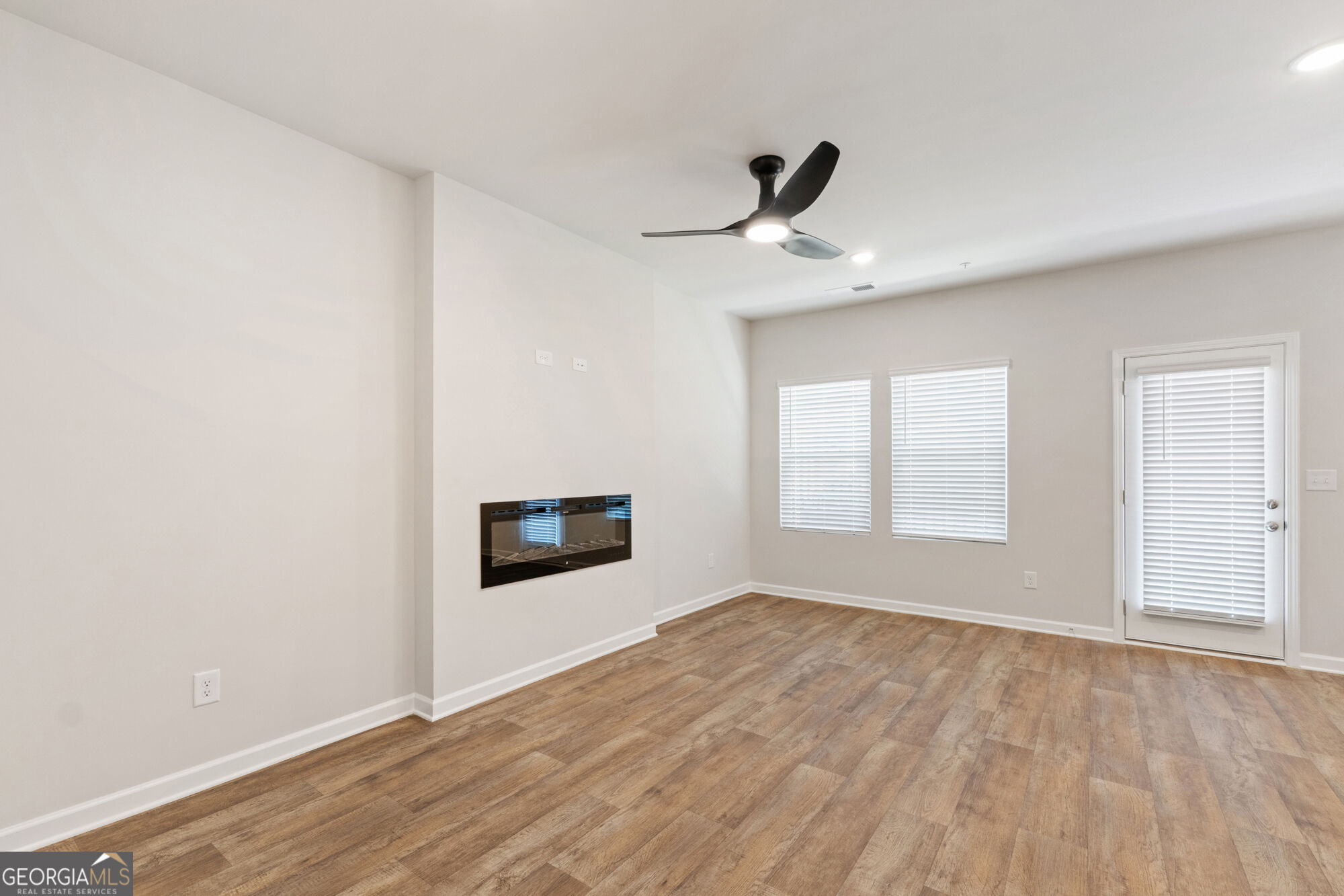 11538 Kimberly Way Property Photo 18