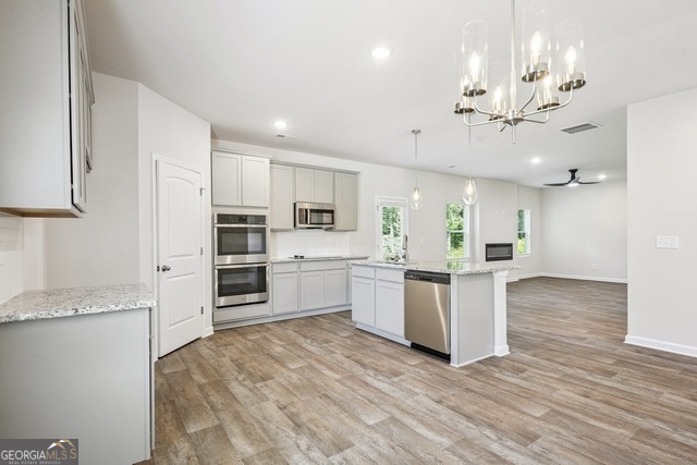 447 River Walk Farm Parkway Property Photo 5