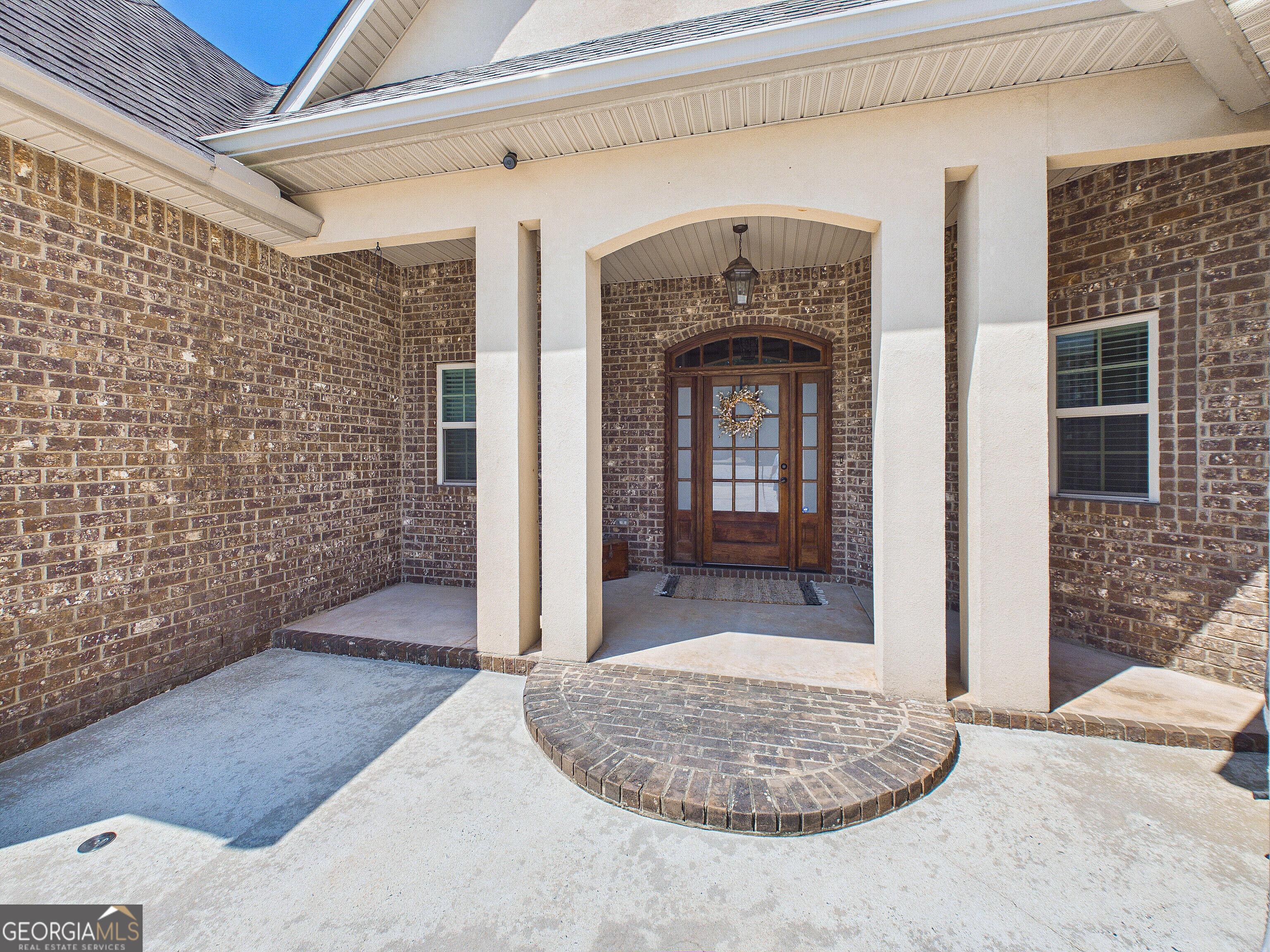 309 Bridgehampton Way Property Photo 8