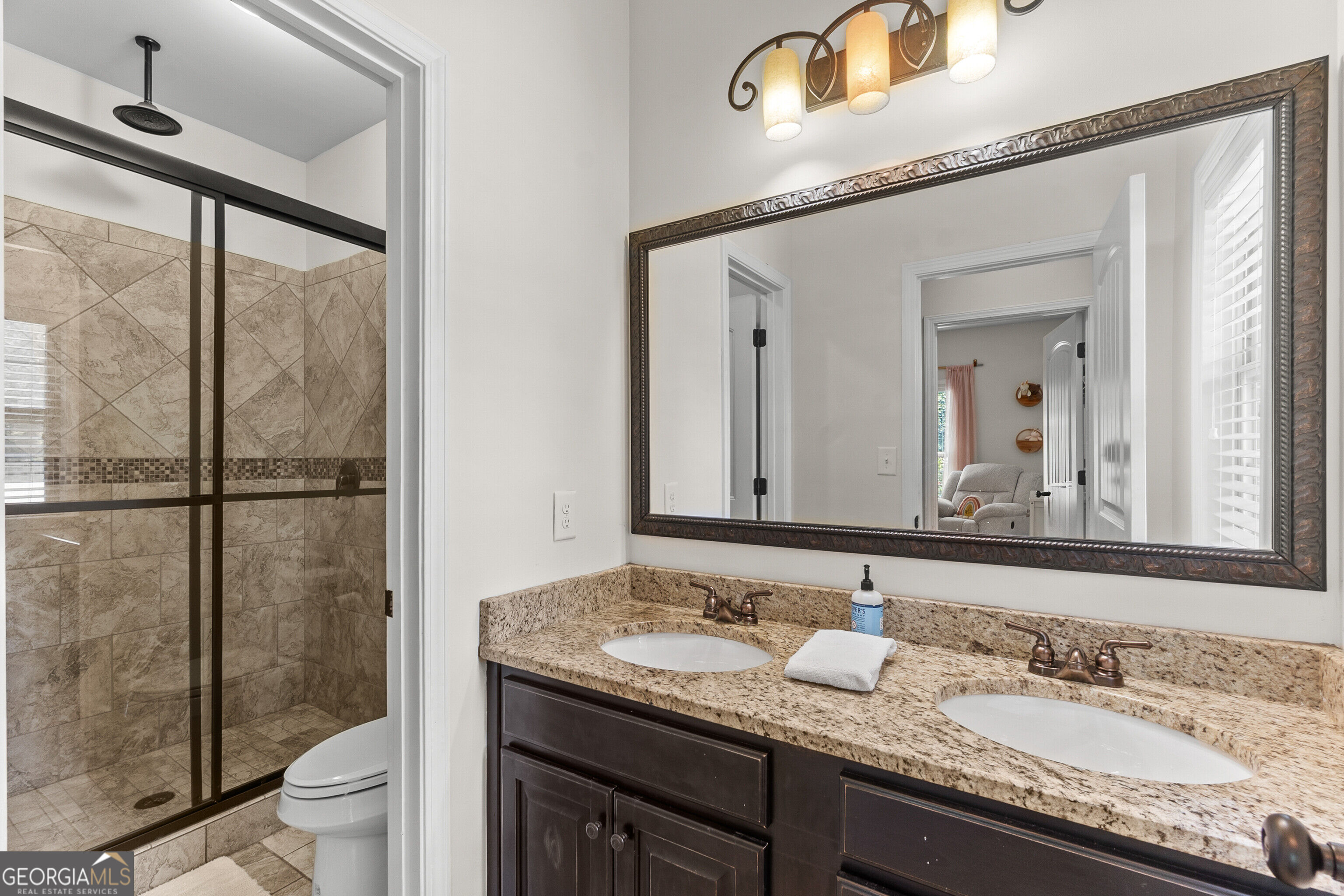 309 Bridgehampton Way Property Photo 39