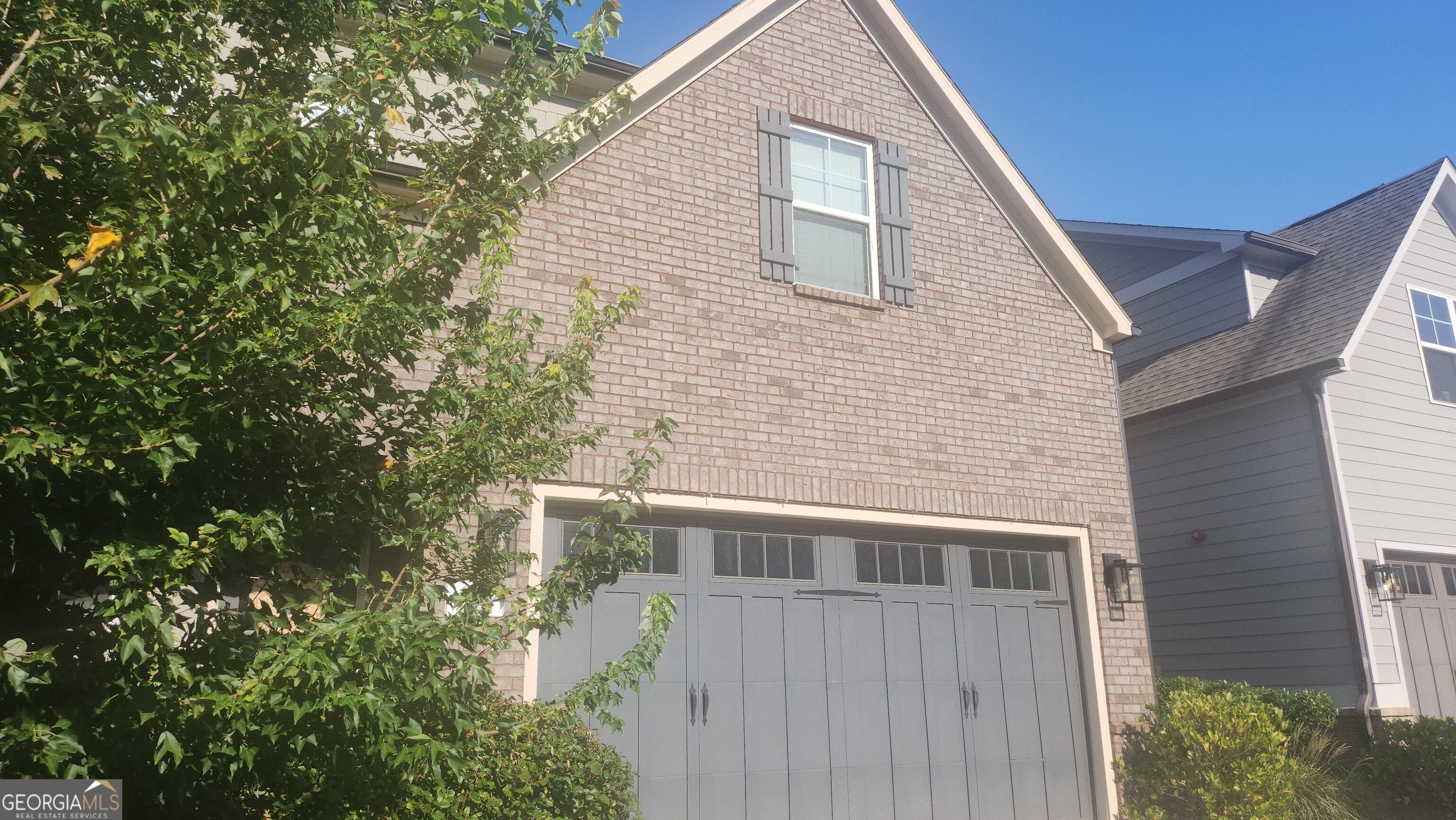 561 Onyx Landing Property Photo 3