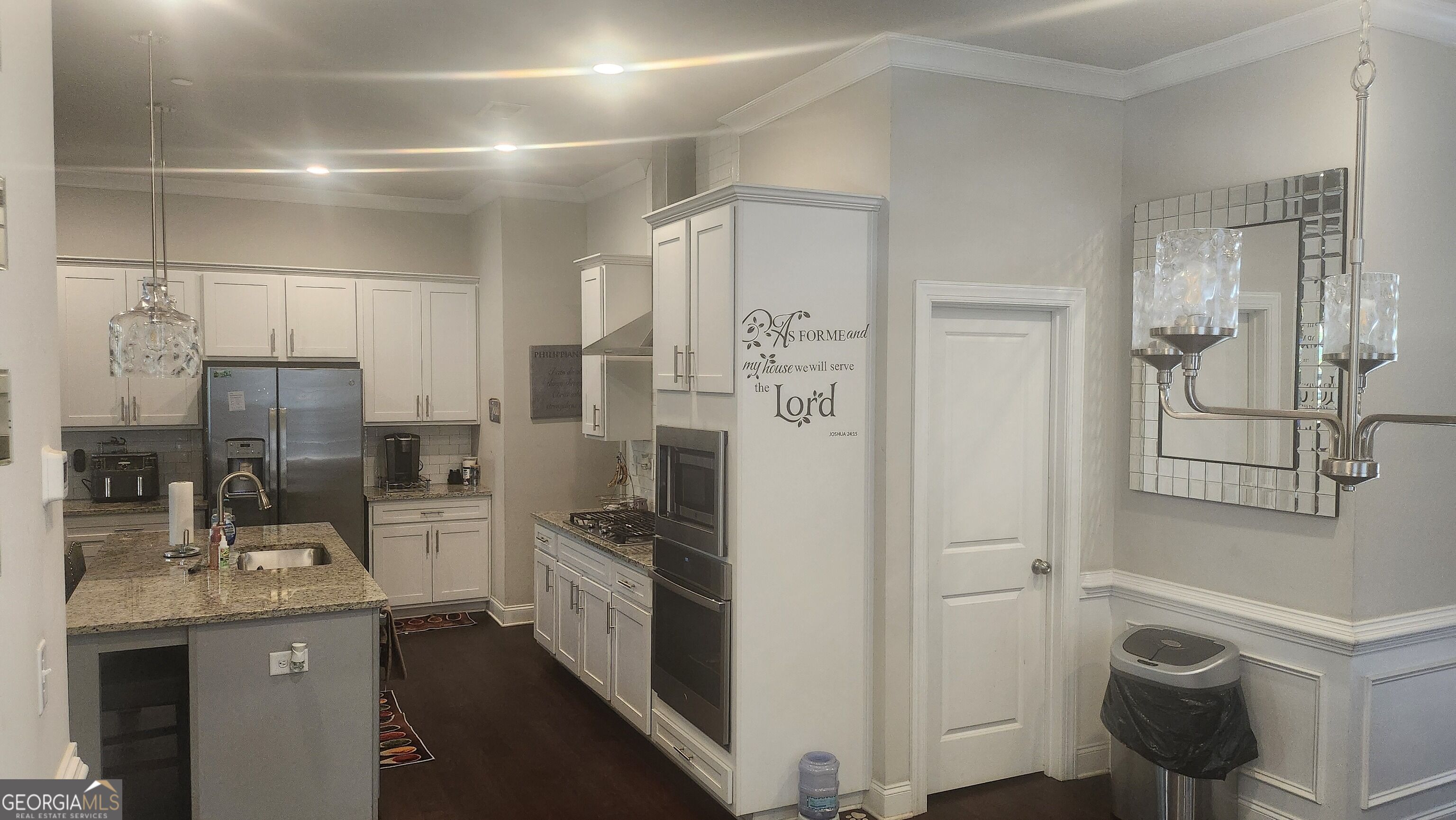 561 Onyx Landing Property Photo 8