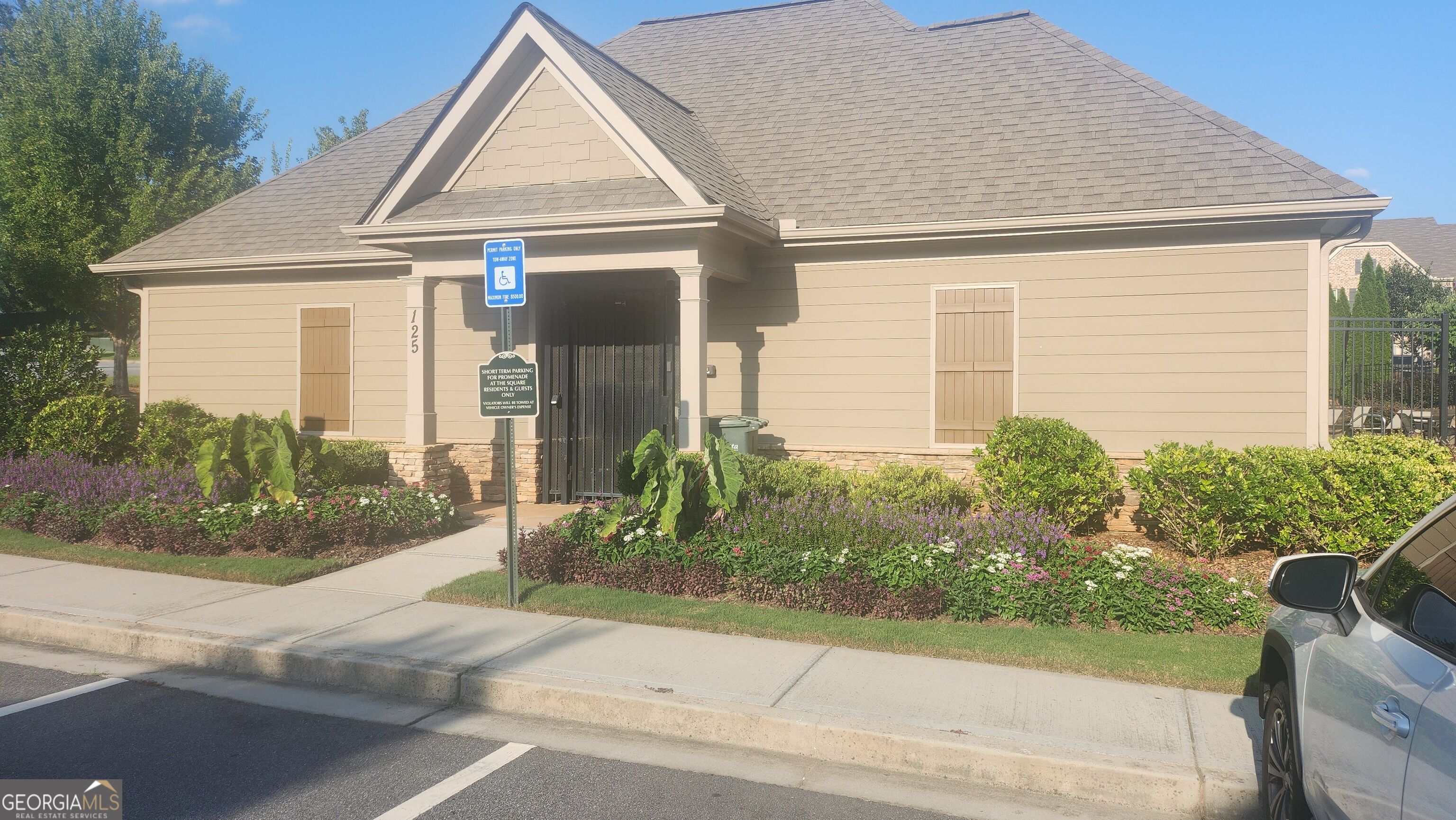 561 Onyx Landing Property Photo 45