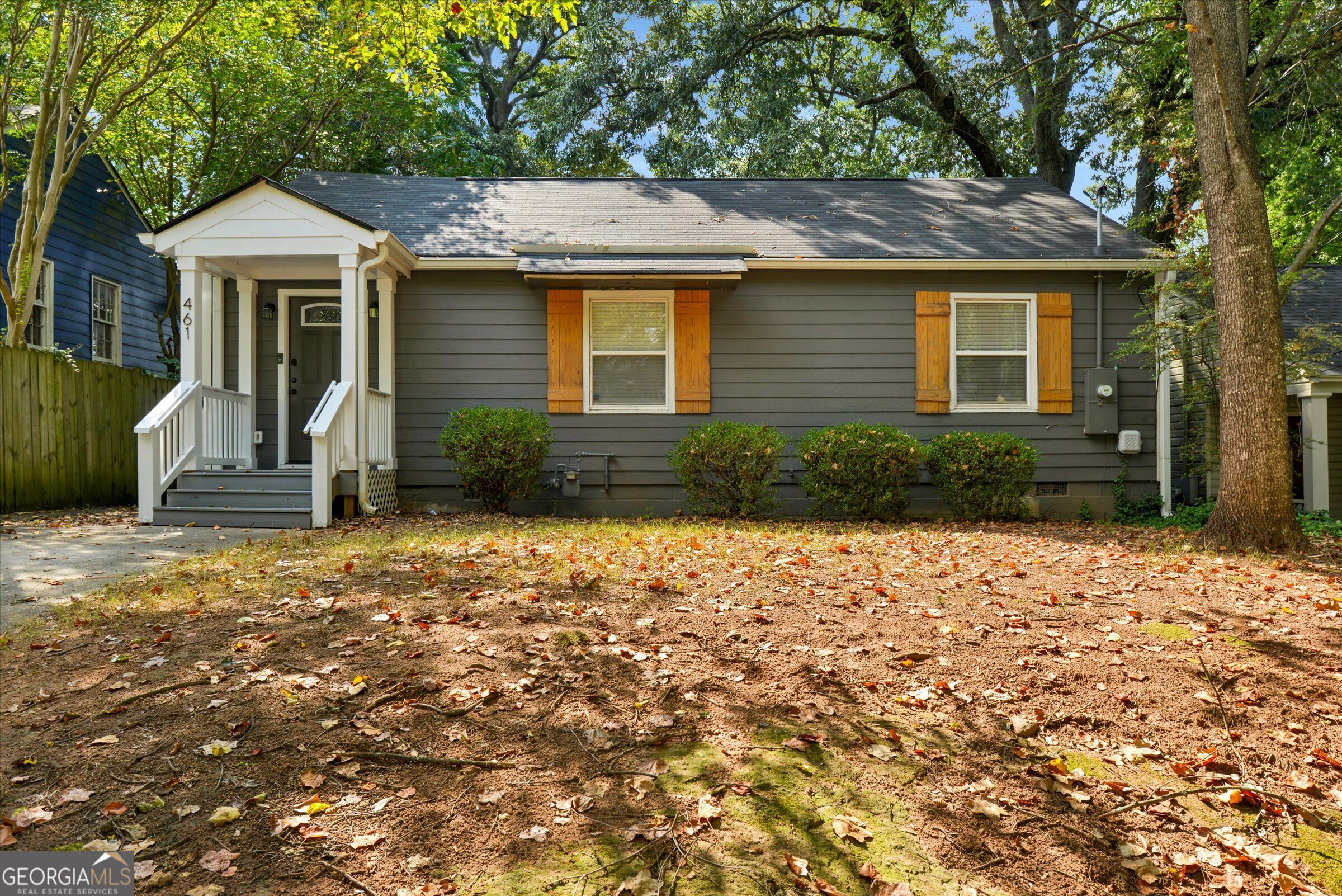 461 Glenwood Place Se Property Photo 1