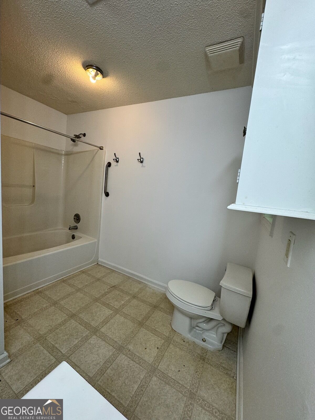 6922 Red Bone Way Property Photo 4