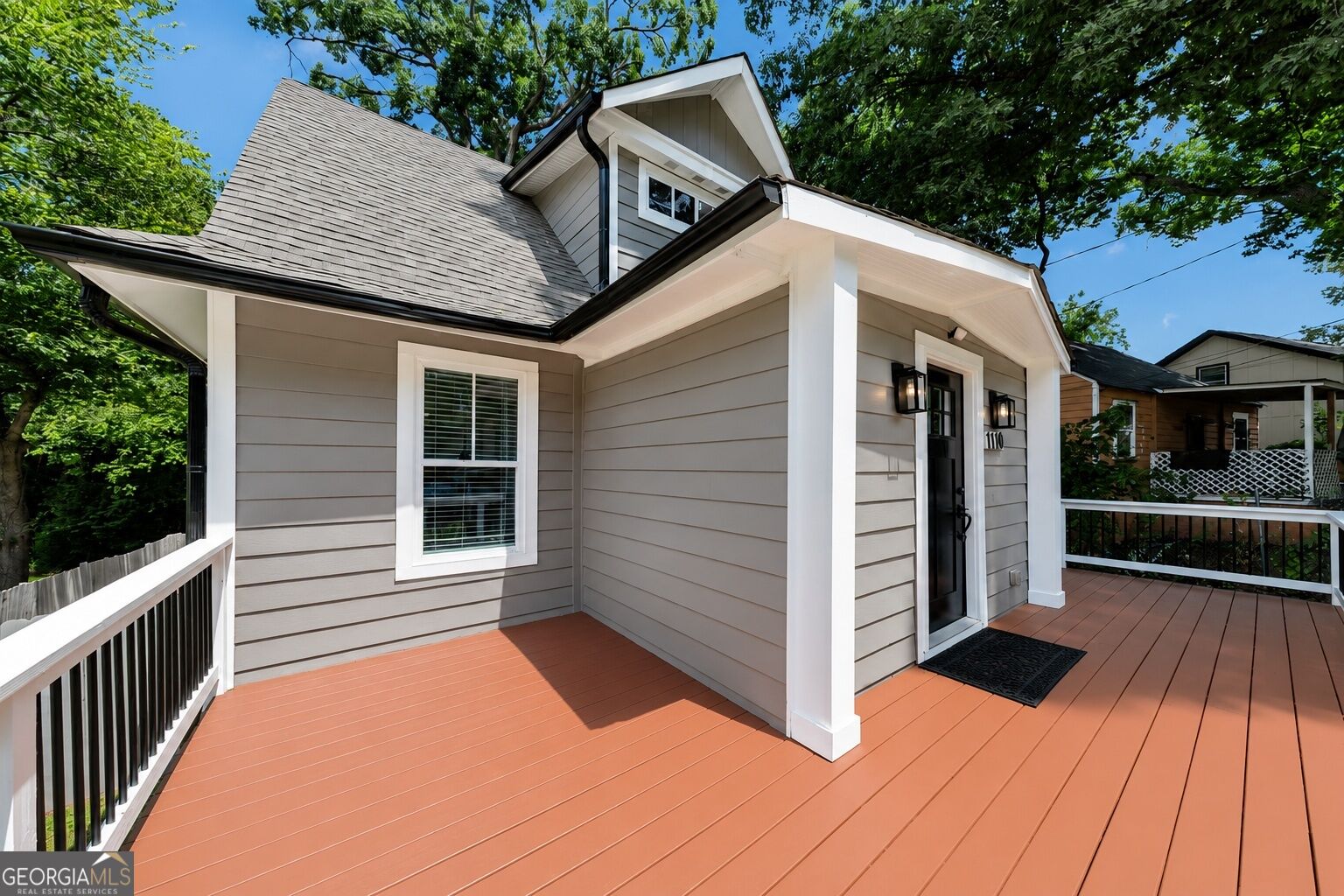 1110 Oak Knoll Terrace Se Property Photo 3