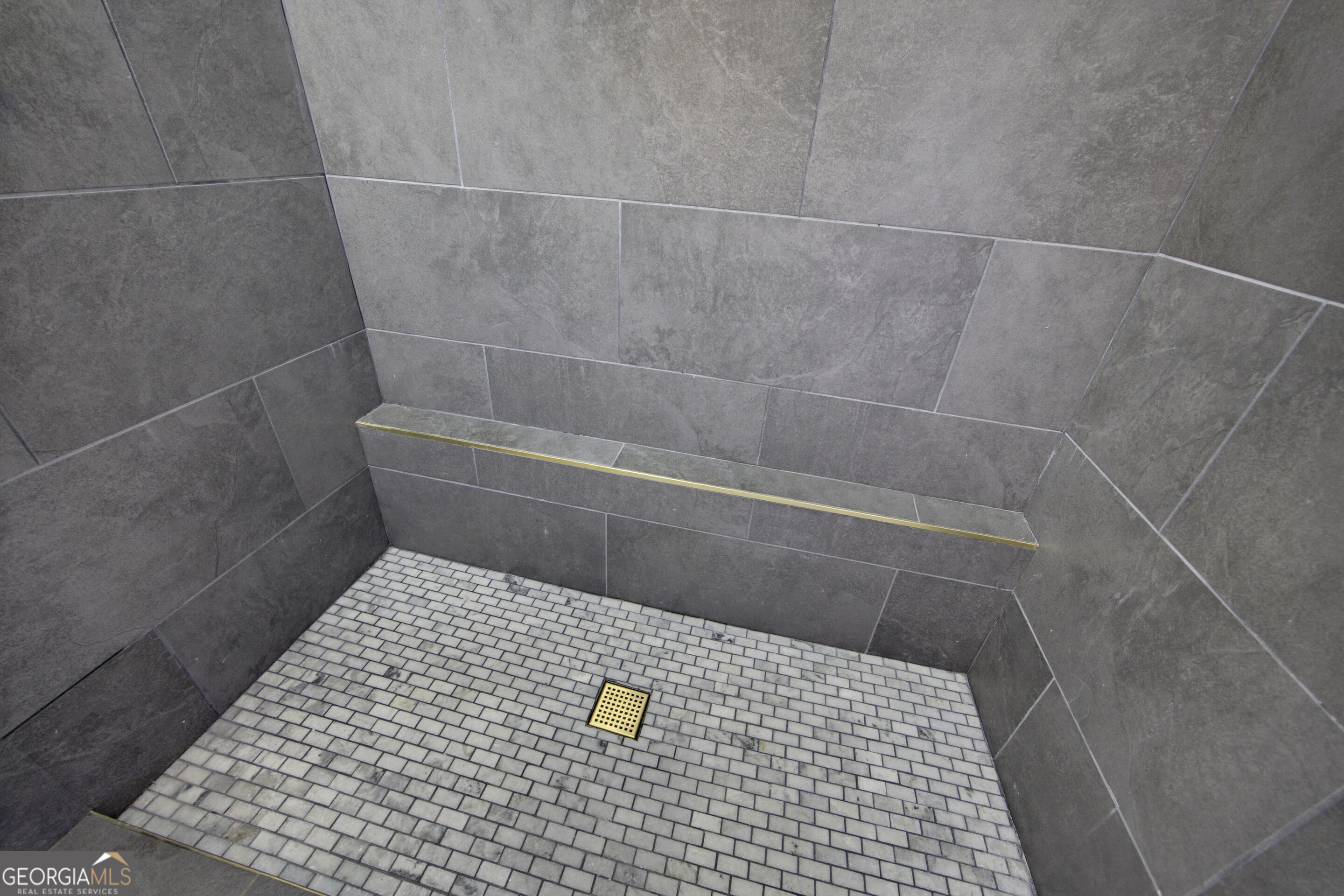 145 Peach Street Property Photo 27