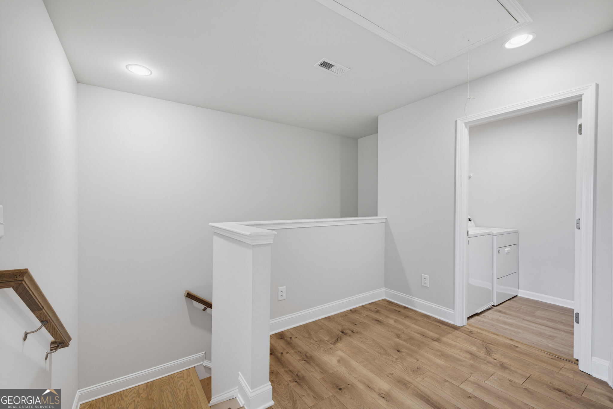 1637 Venture Point Way Property Photo 15