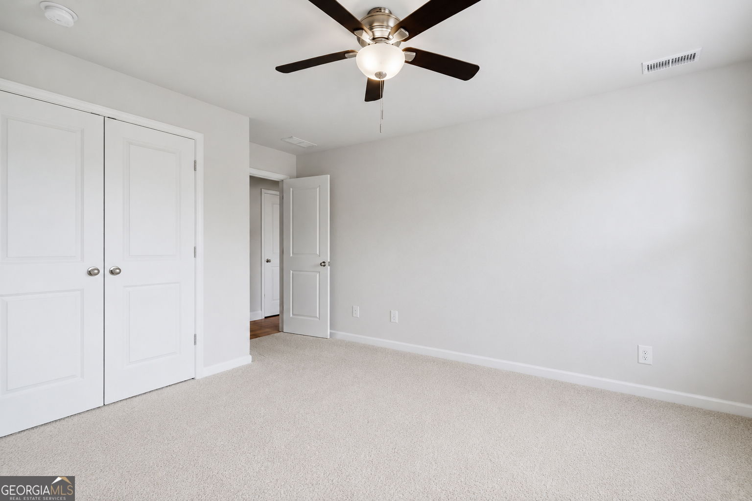 1637 Venture Point Way Property Photo 26