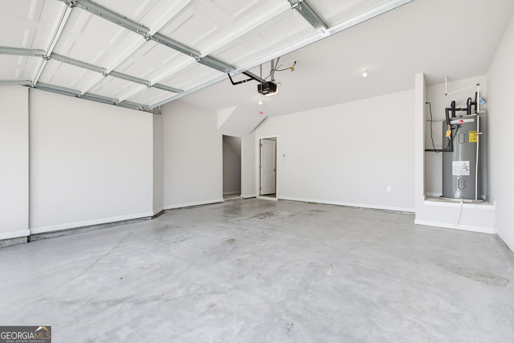 1637 Venture Point Way Property Photo 33