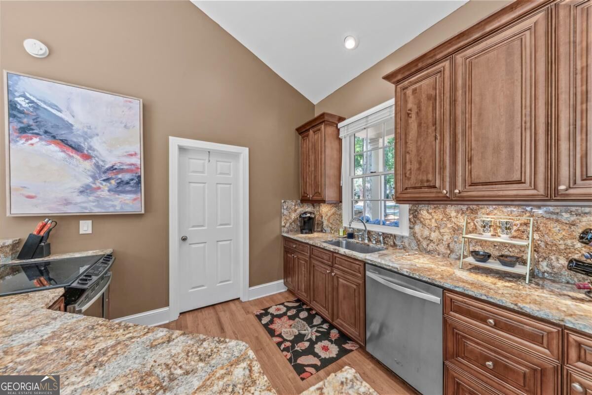 112 Seven Oaks Way Property Photo 12
