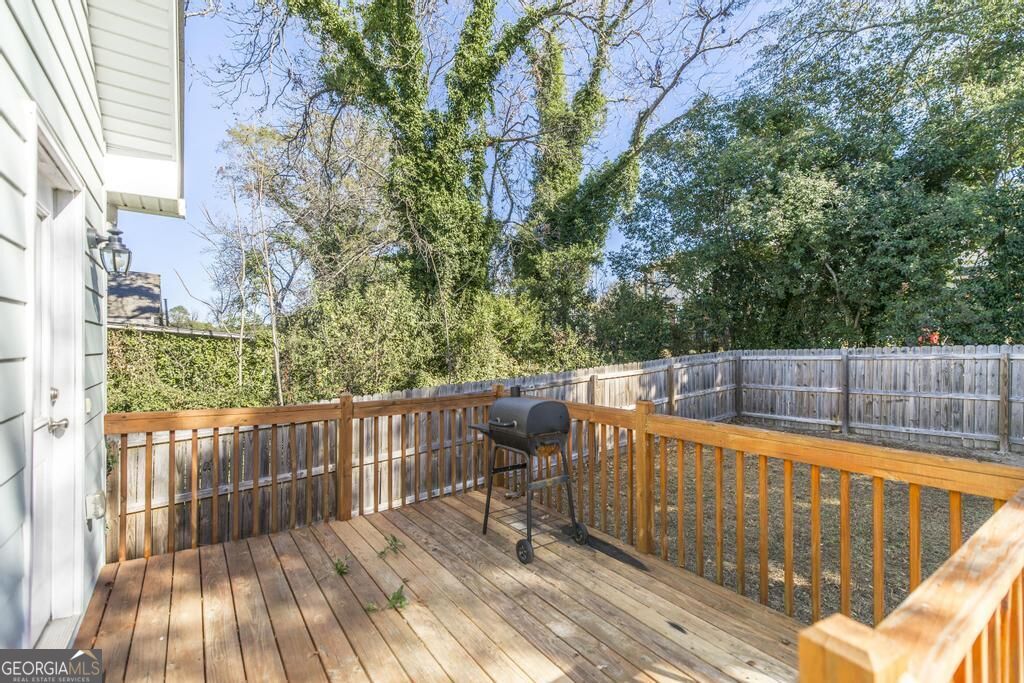 338 Monroe Street Property Photo 20