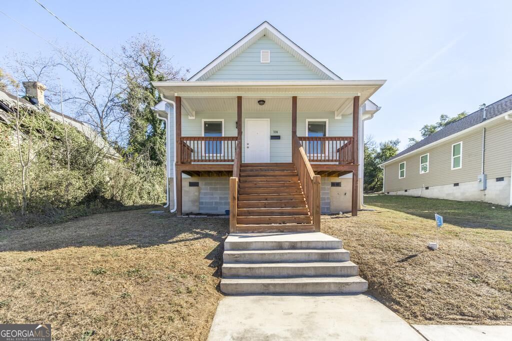 338 Monroe Street Property Photo 25