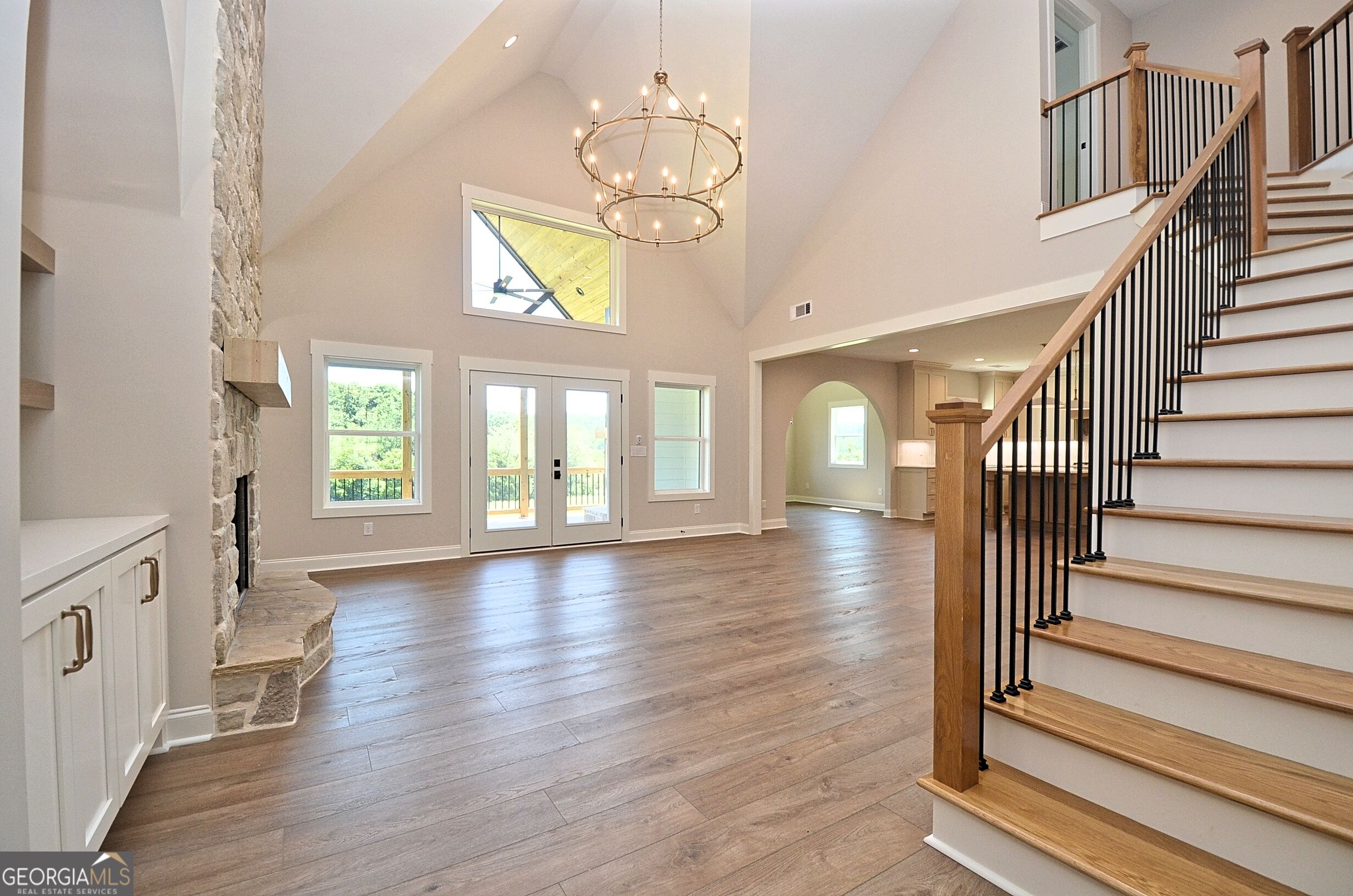 810 North Hampton Way Property Photo 11