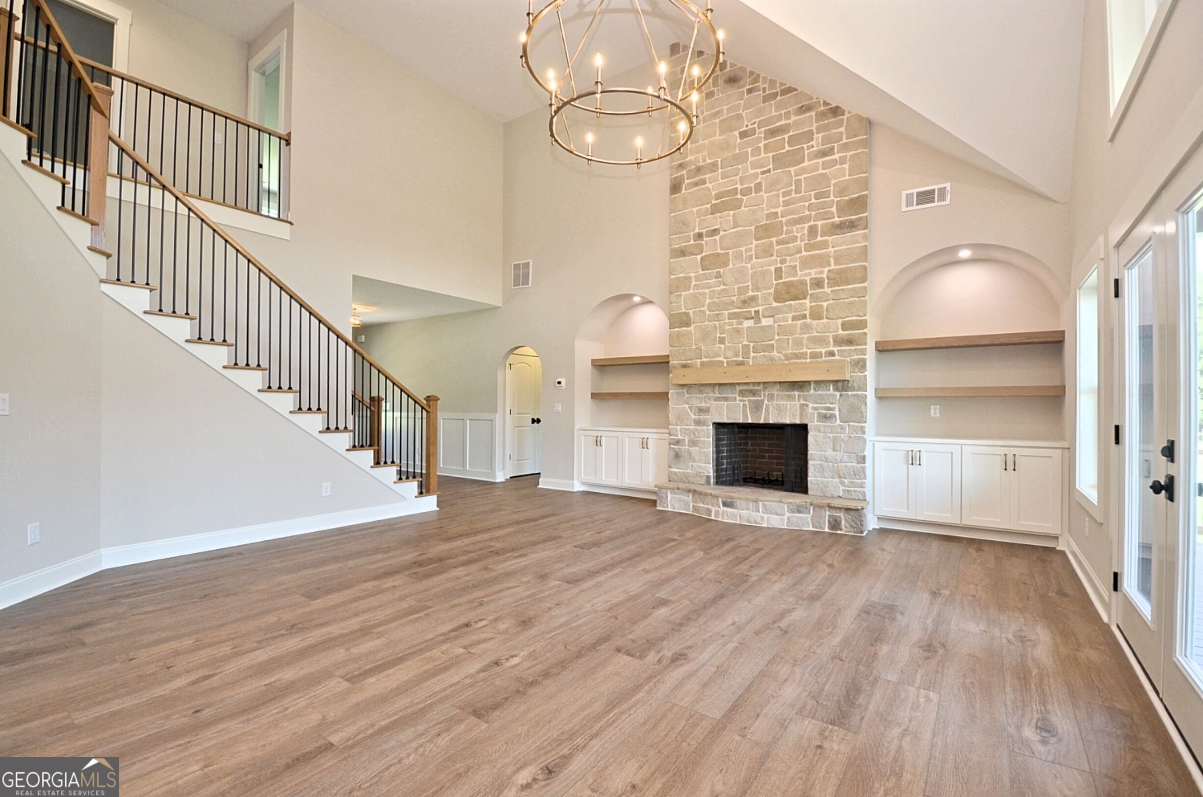 810 North Hampton Way Property Photo 15