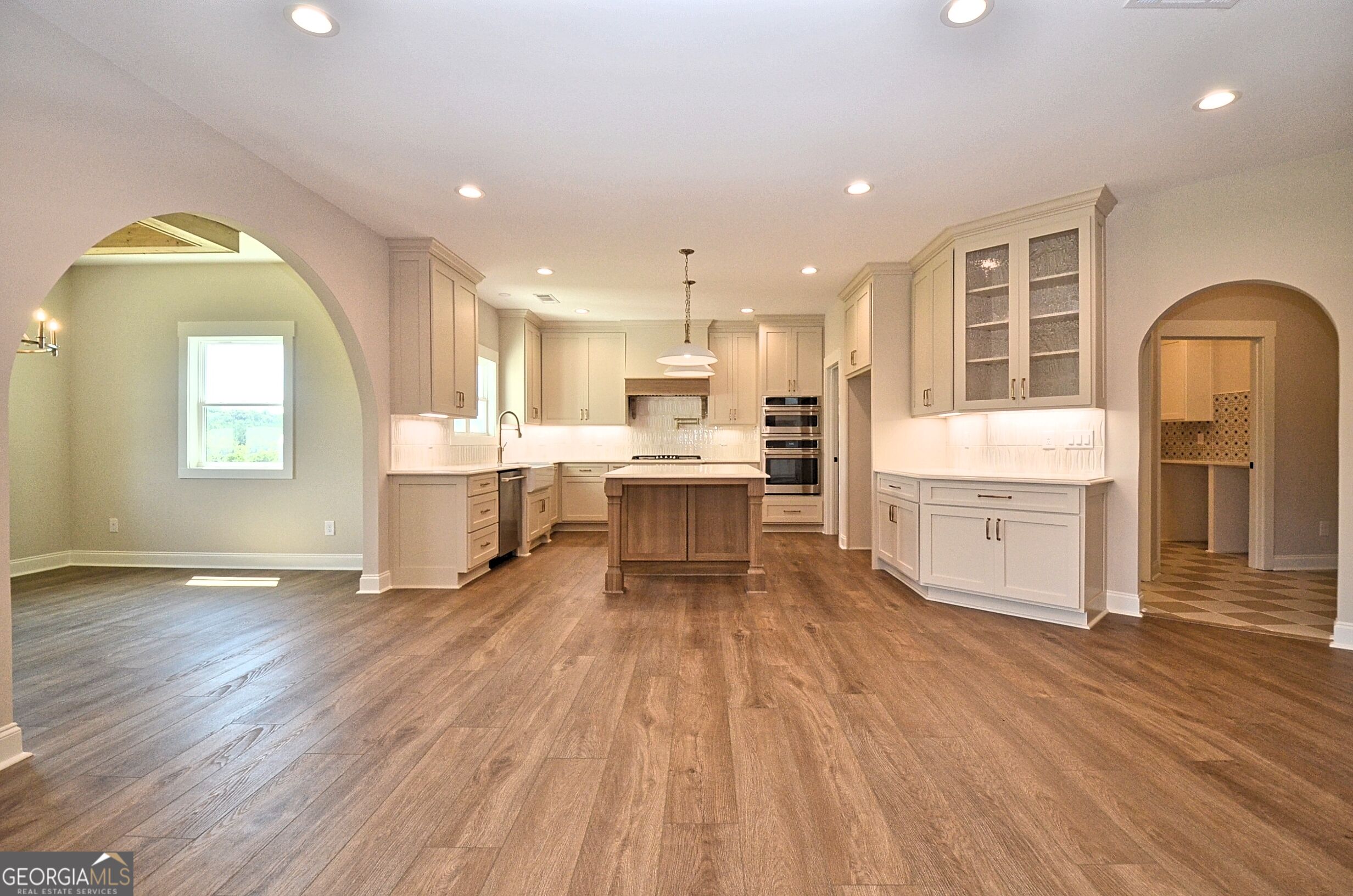 810 North Hampton Way Property Photo 17