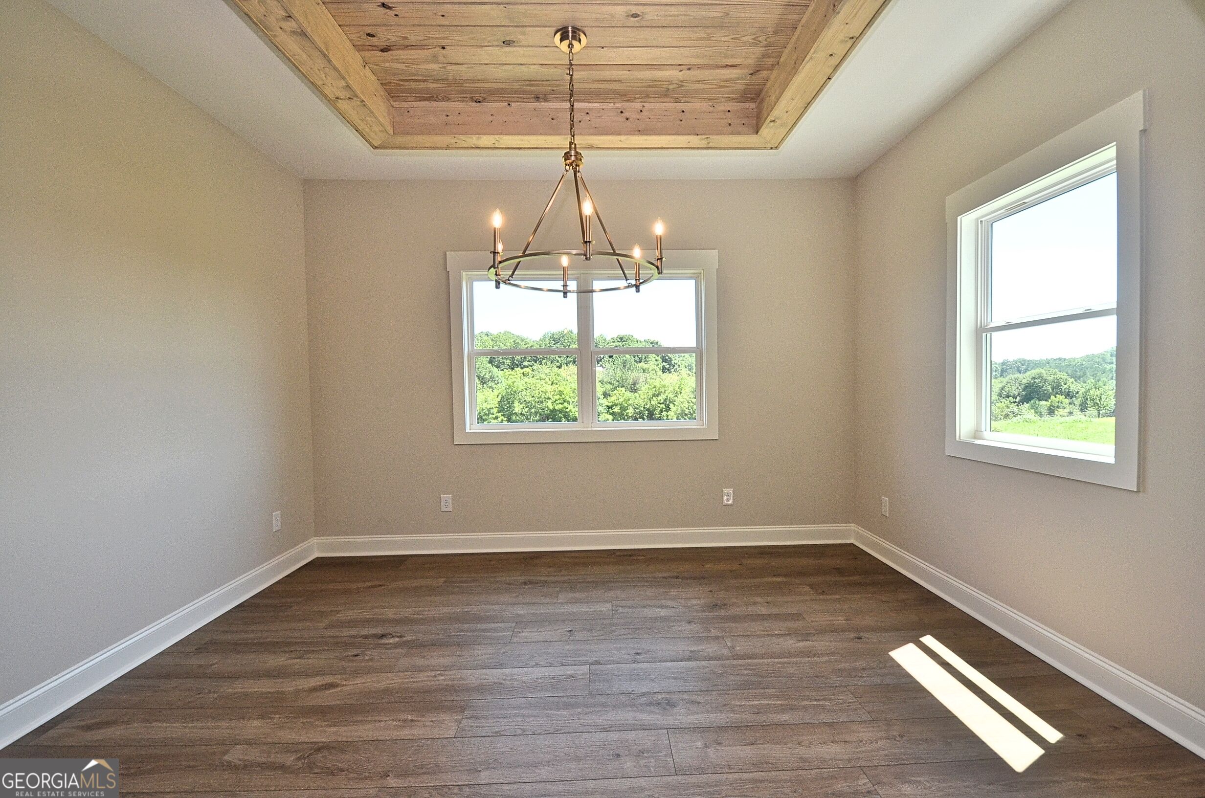 810 North Hampton Way Property Photo 29