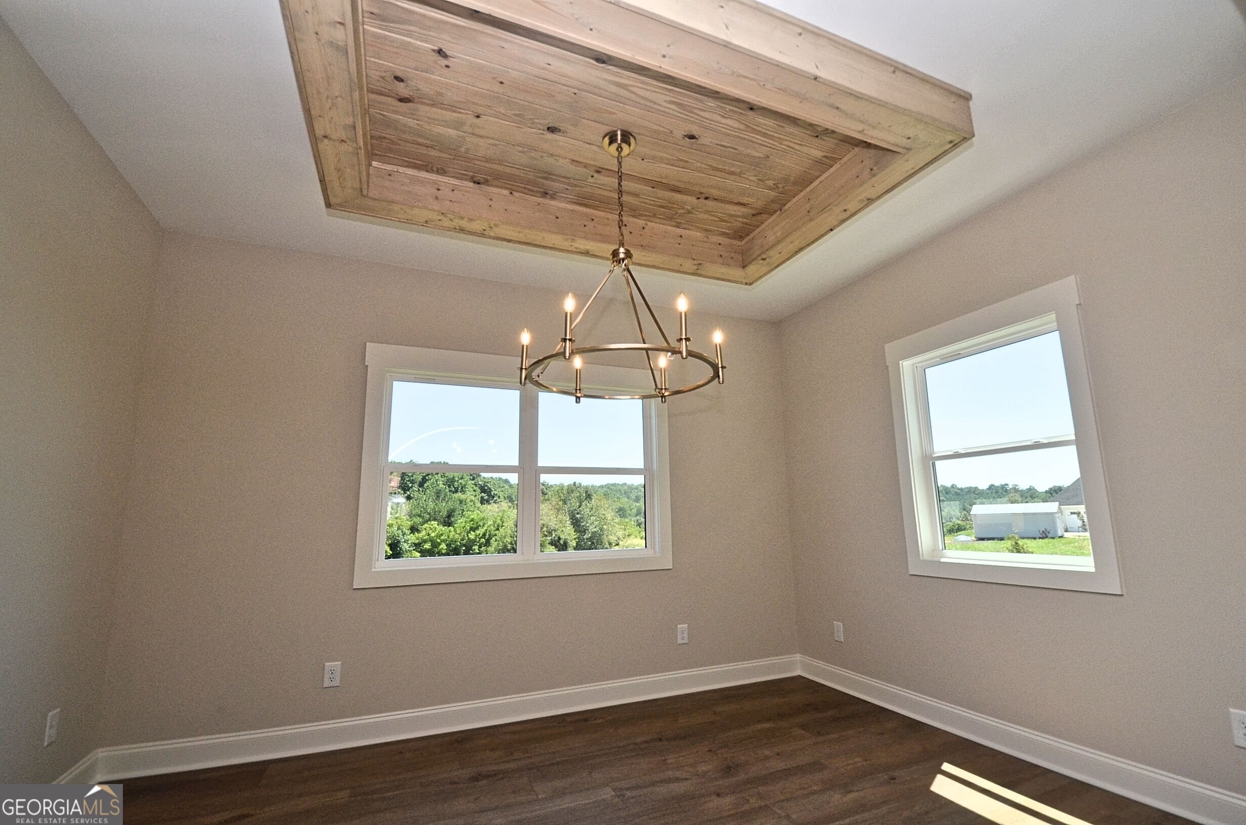 810 North Hampton Way Property Photo 30