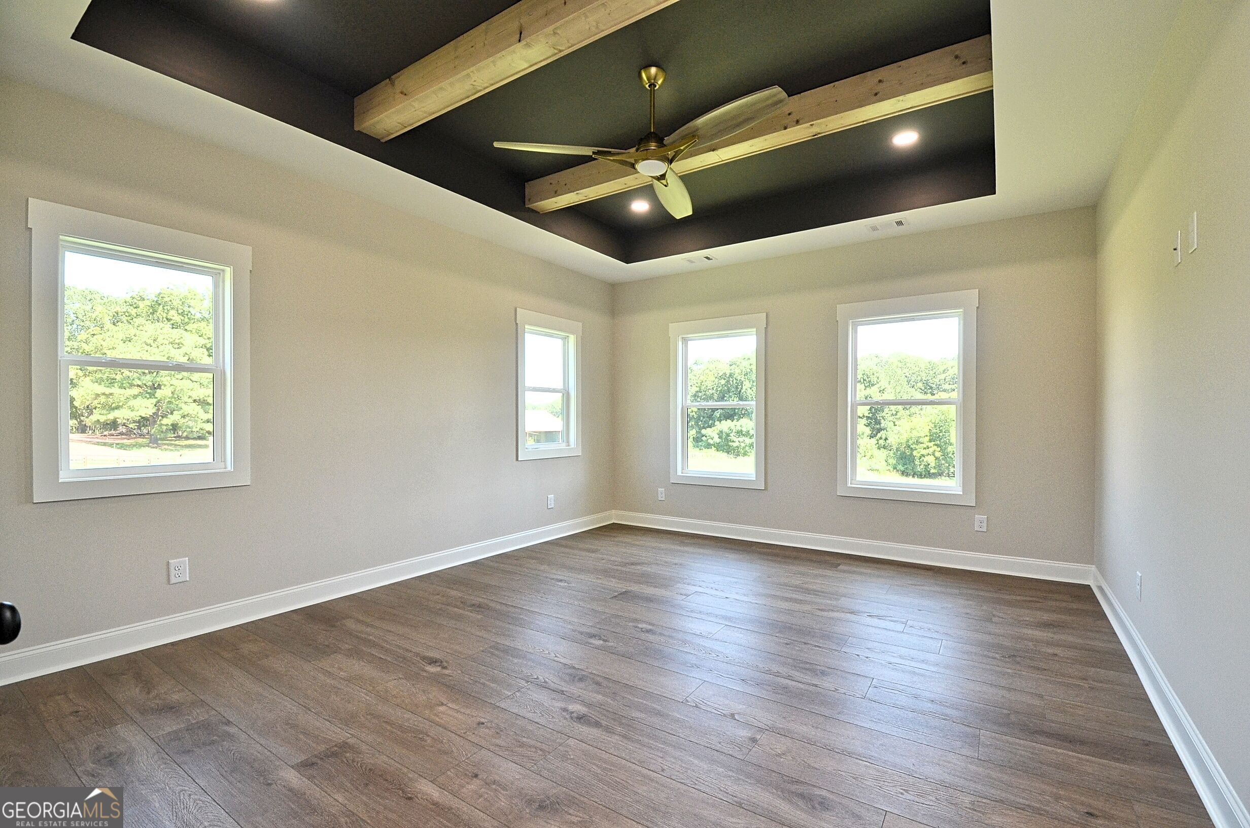 810 North Hampton Way Property Photo 31