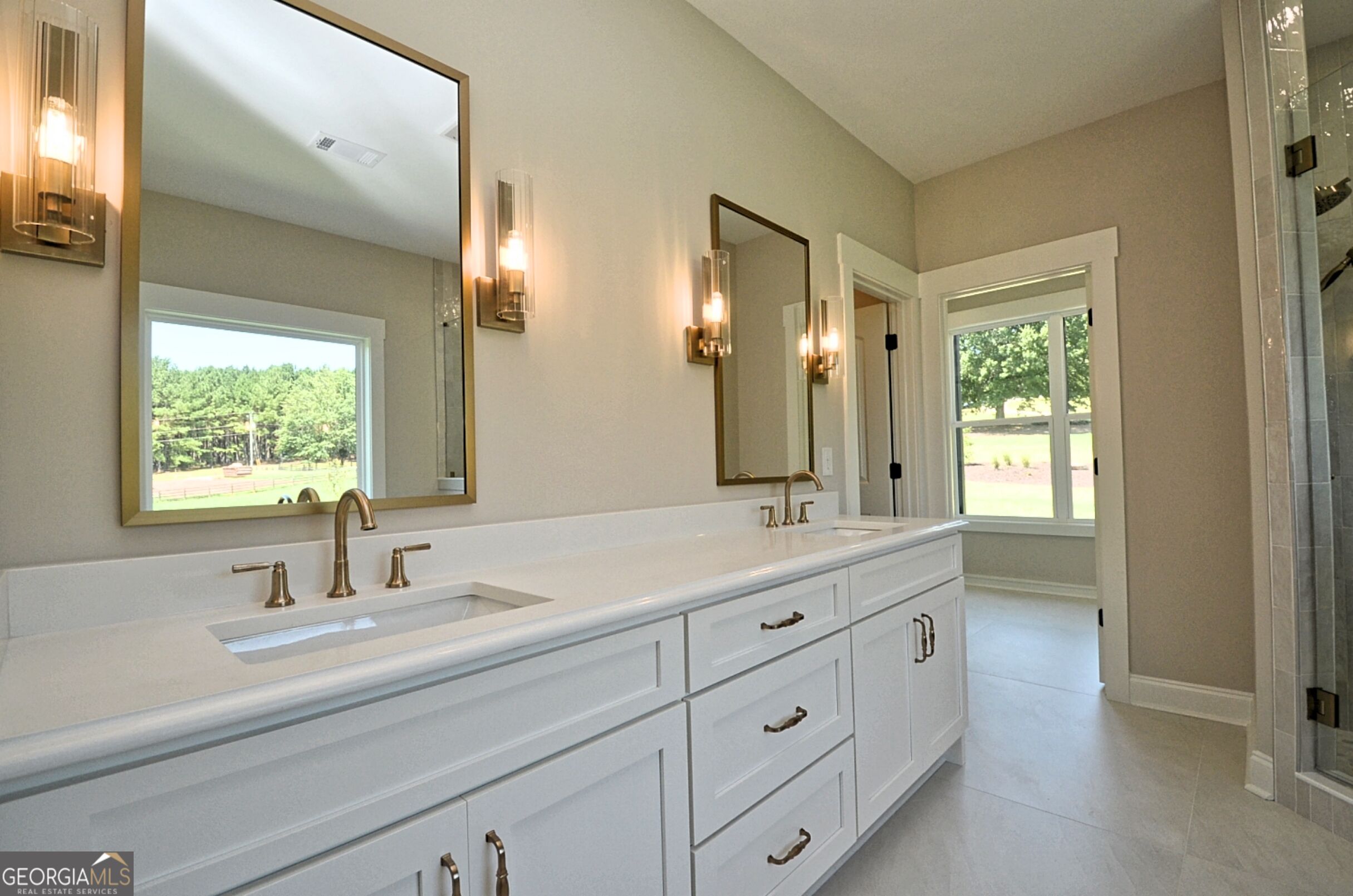 810 North Hampton Way Property Photo 33