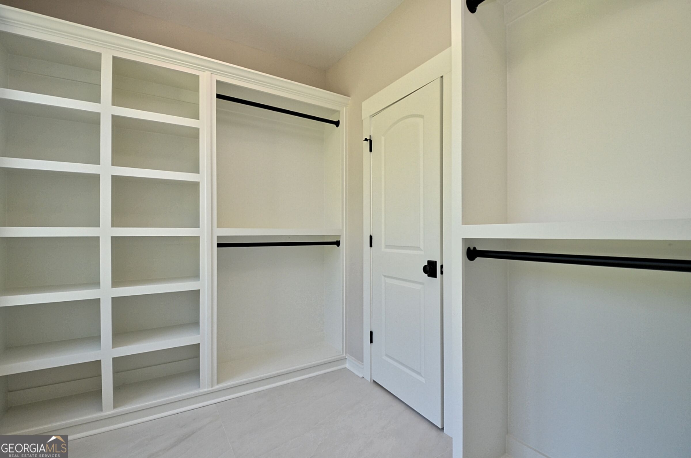 810 North Hampton Way Property Photo 38