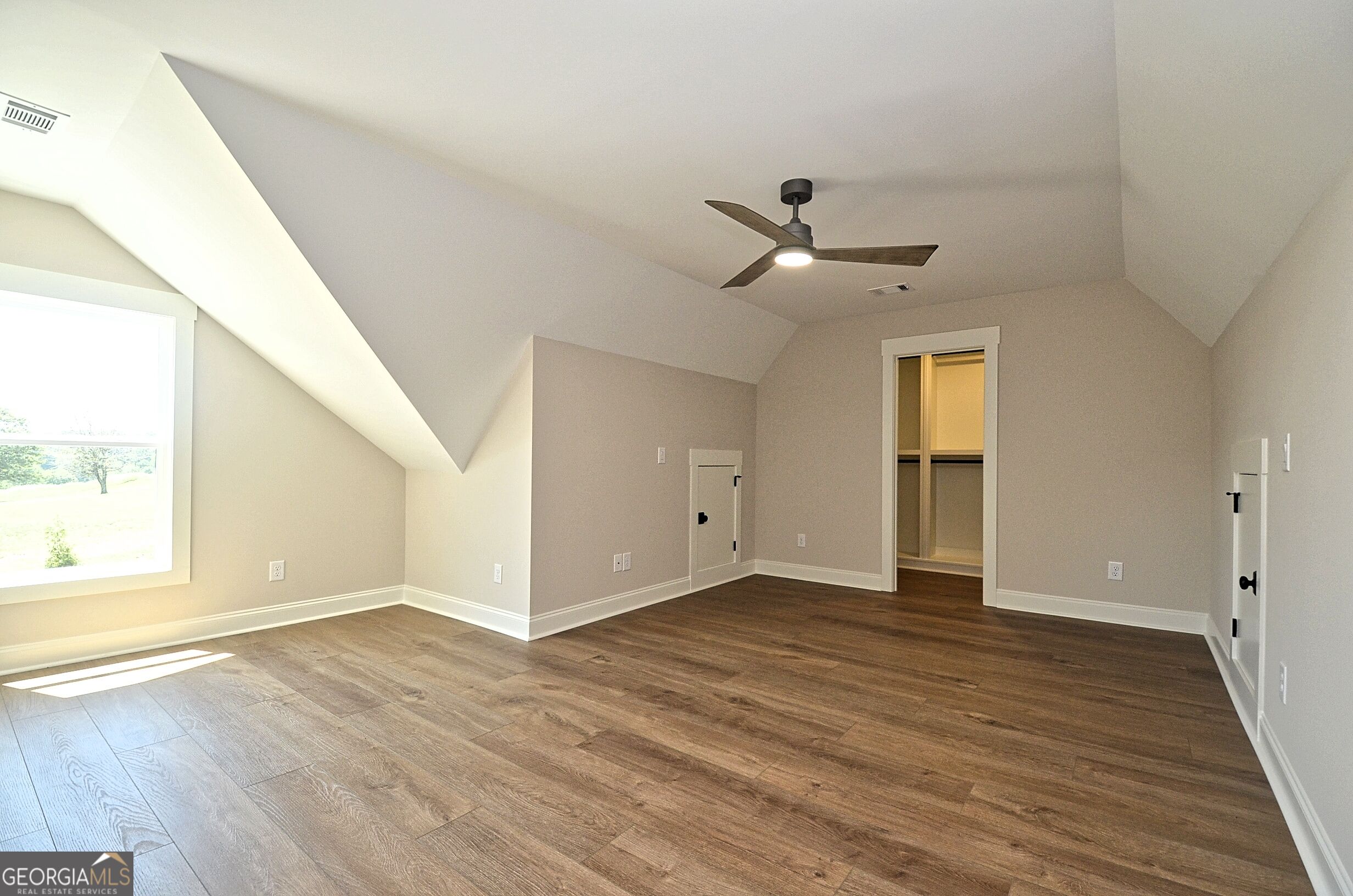 810 North Hampton Way Property Photo 44