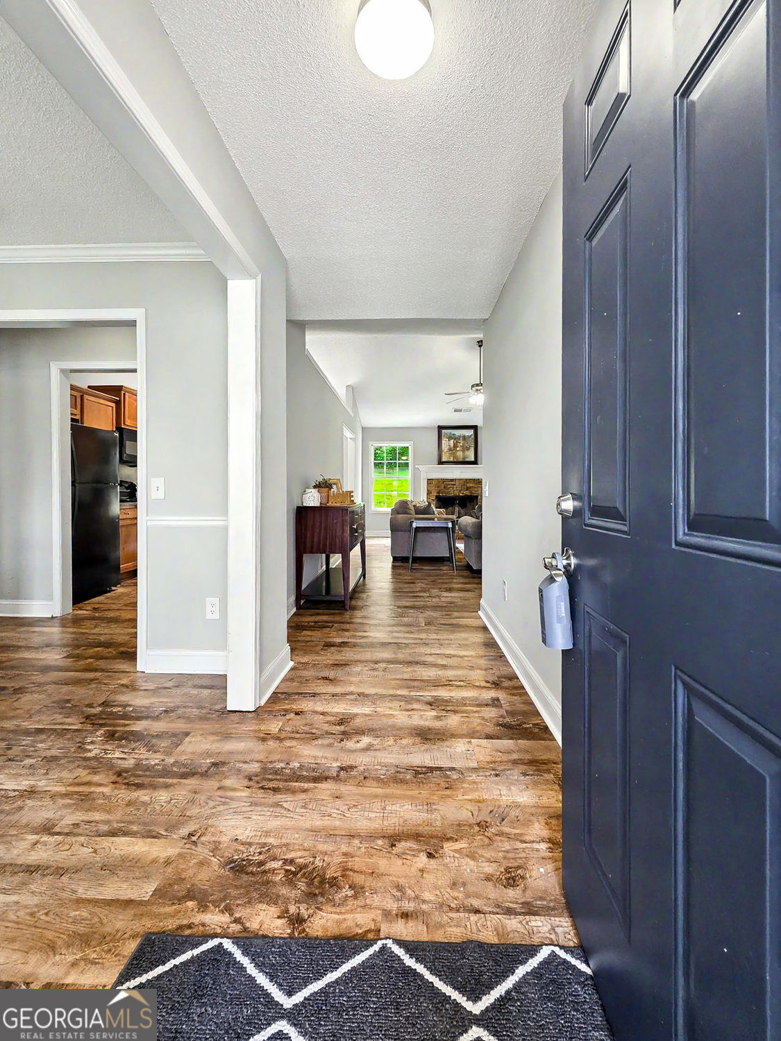 1154 Otis Drive Property Photo 4