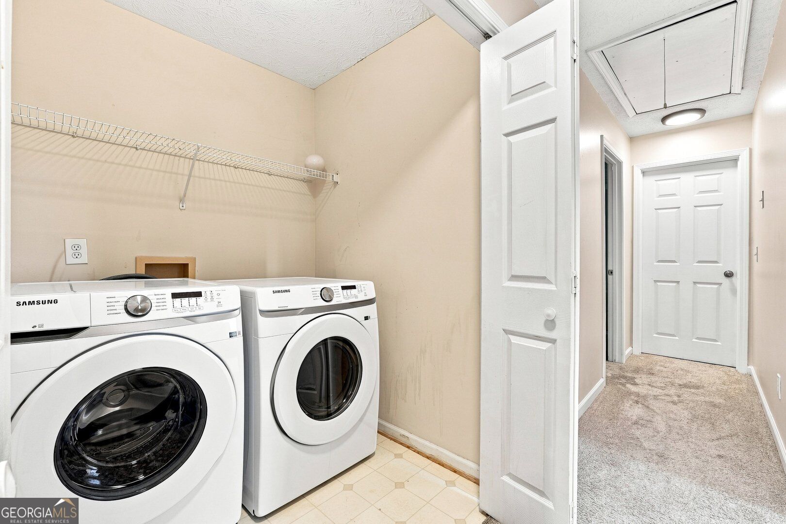 932 Sugar Meadow Lane Property Photo 21