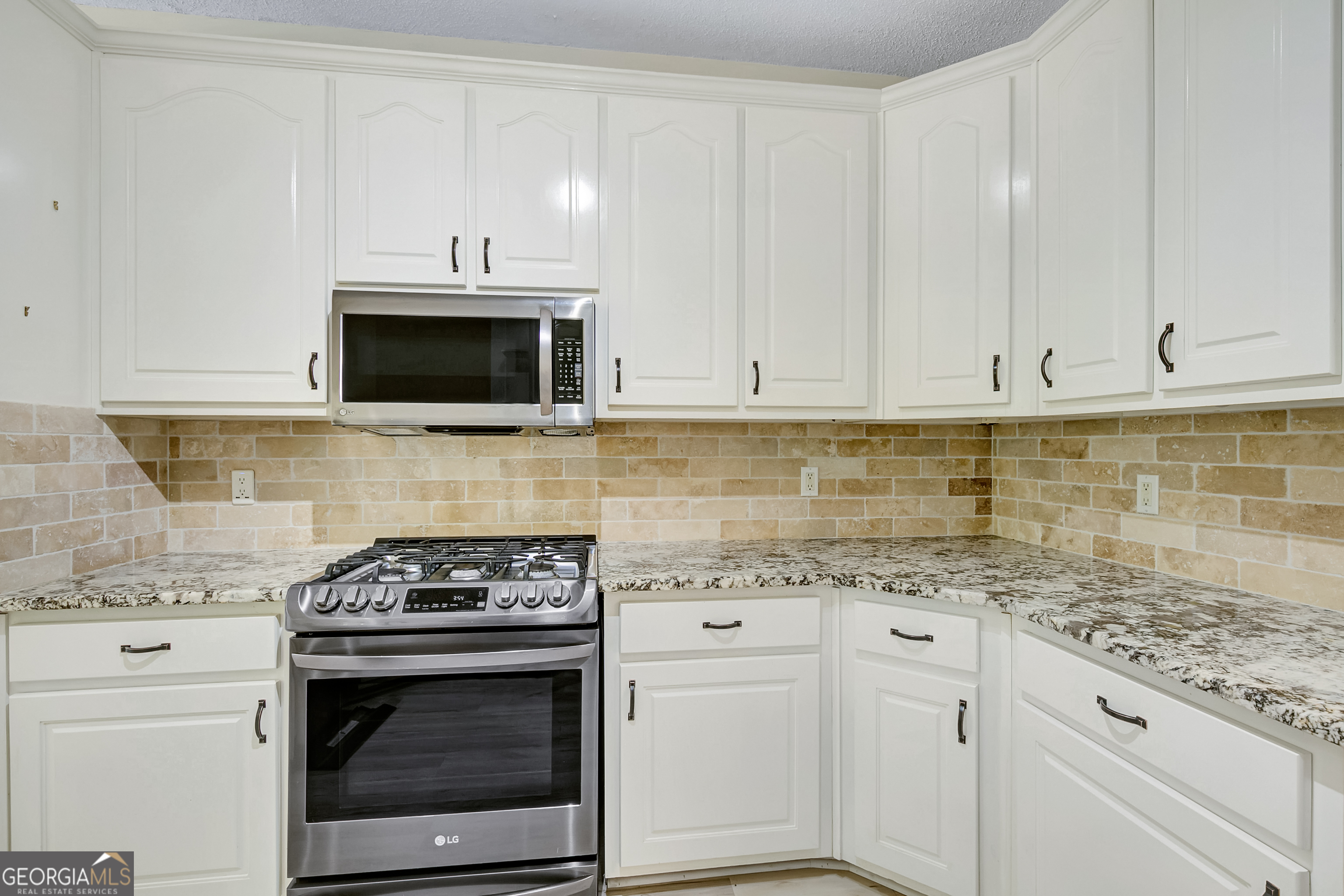 37 Forest Point Property Photo 20