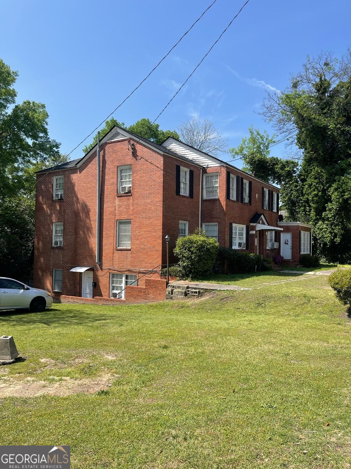 2418 Vineville Avenue Property Photo 2