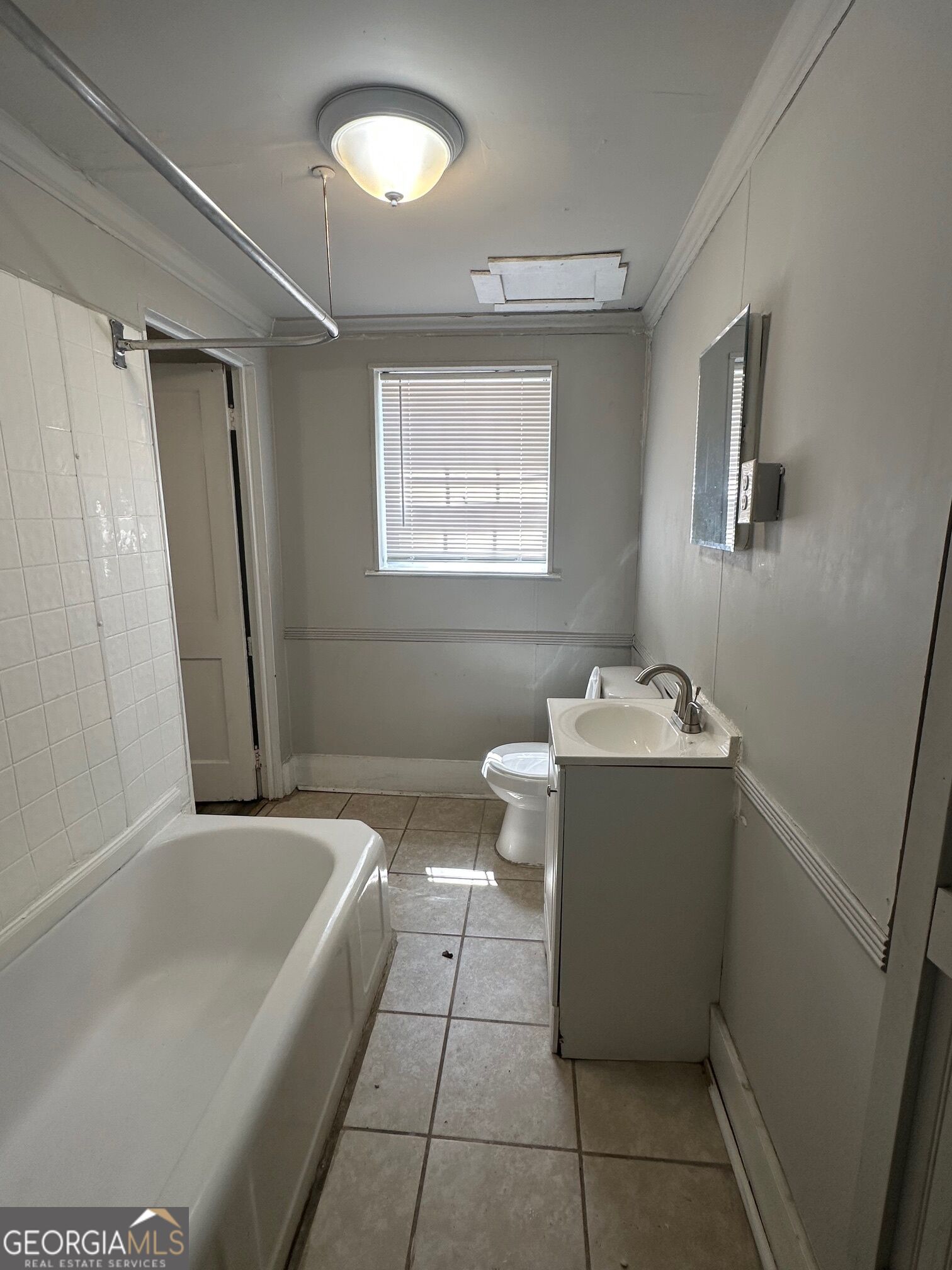 2418 Vineville Avenue Property Photo 14