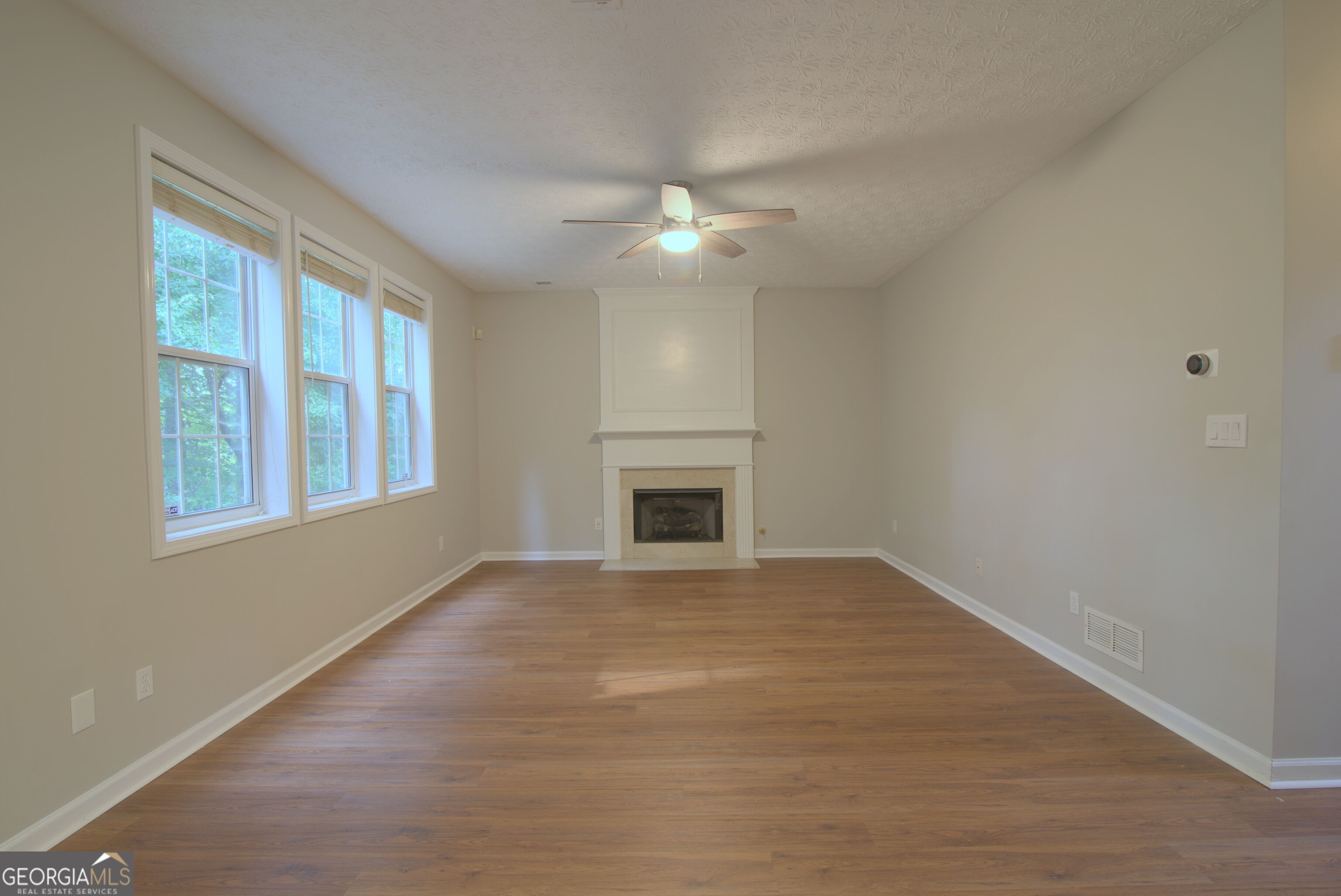 2013 Ridgestone Landing Sw Property Photo 2