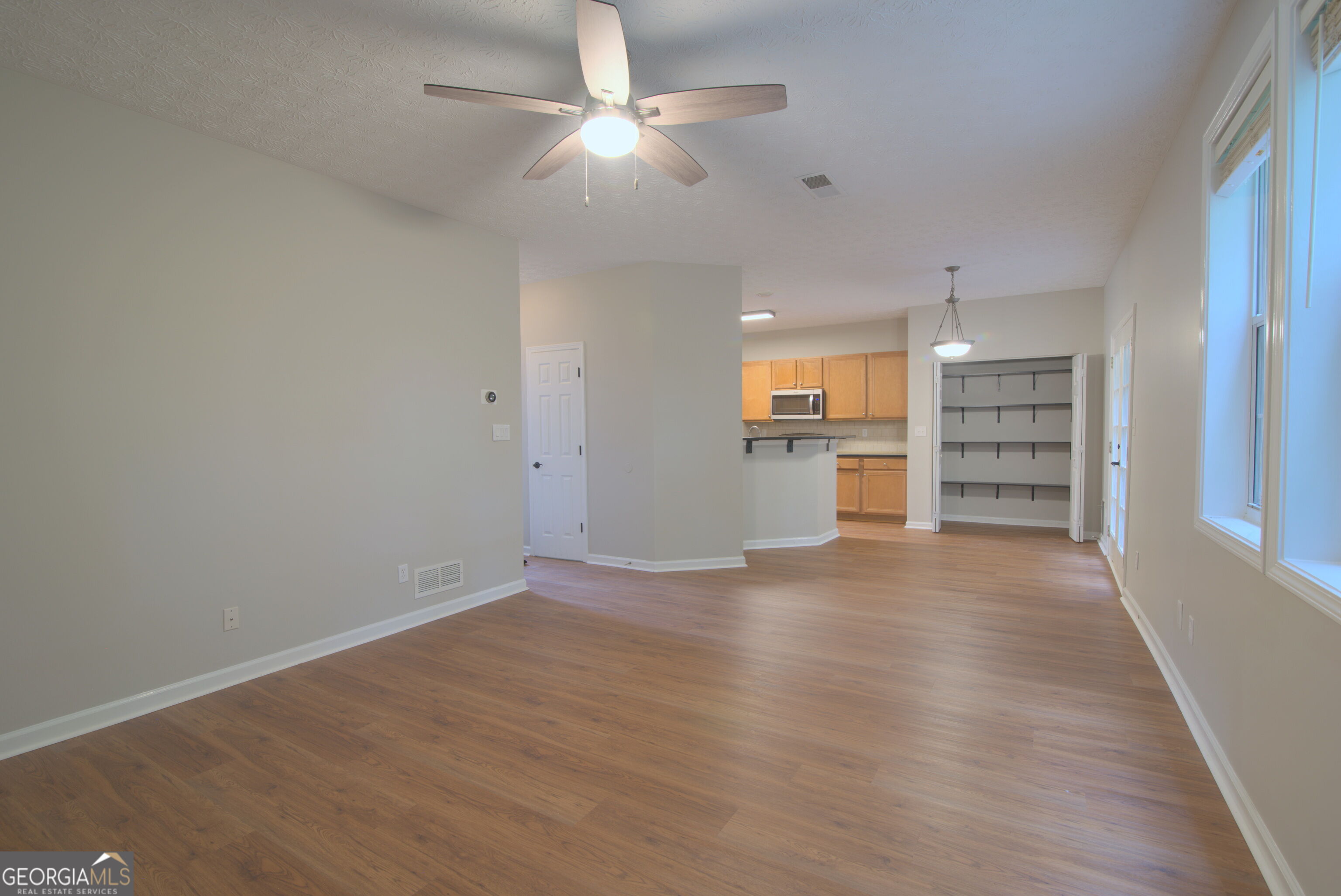 2013 Ridgestone Landing Sw Property Photo 4