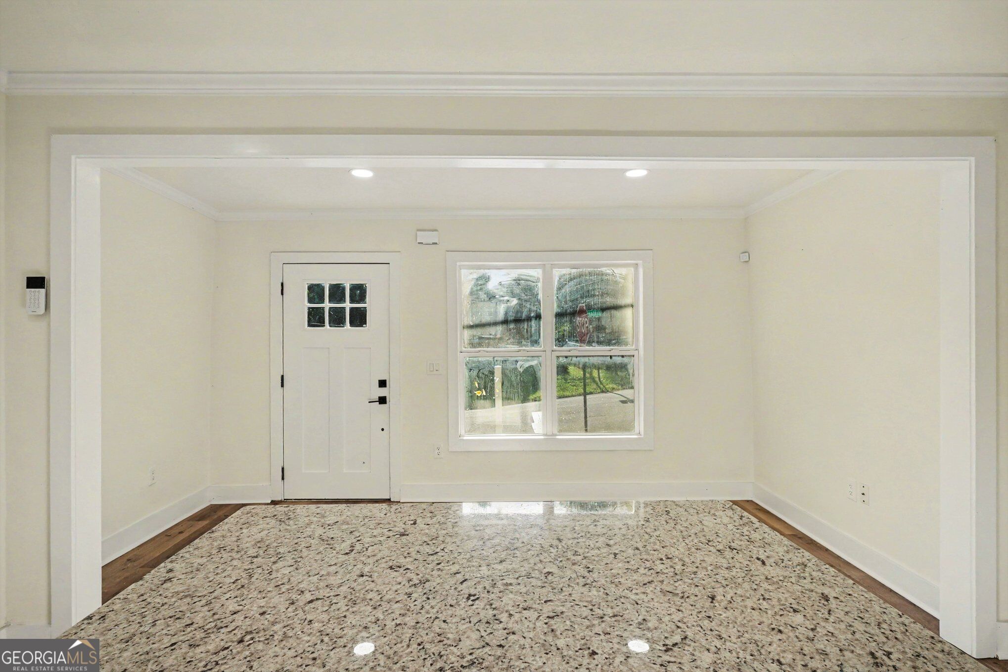882 Hall Street Nw Property Photo 8